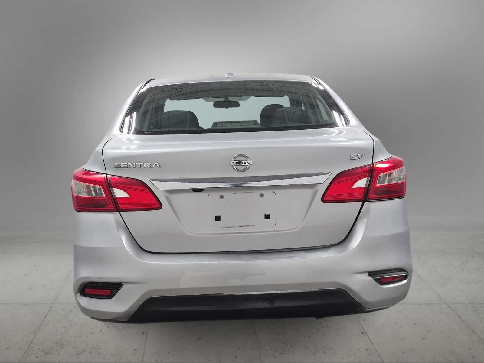 Thumbnail: 2018 Nissan Sentra - 7