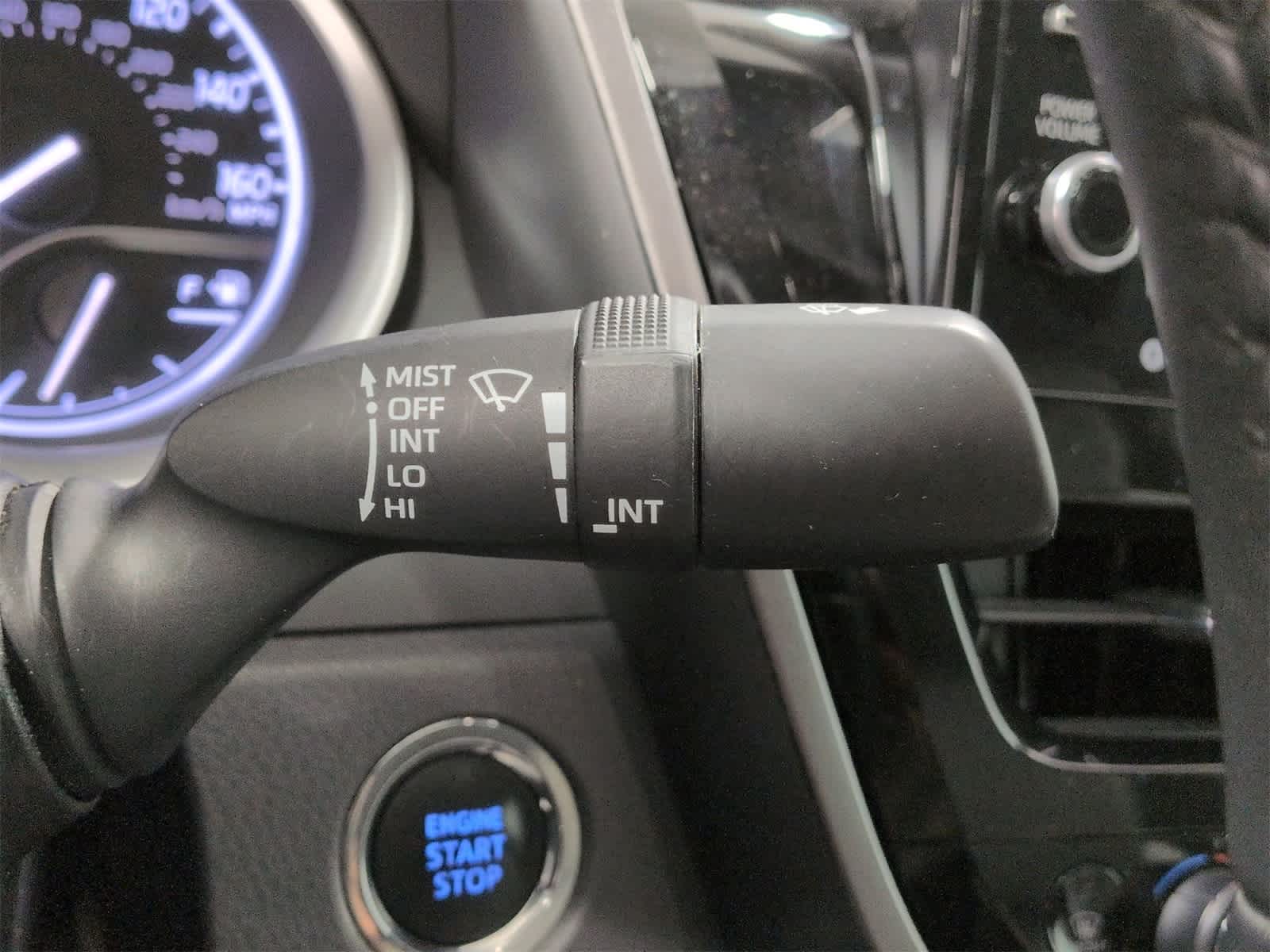 Thumbnail: 2022 Toyota Camry - 26