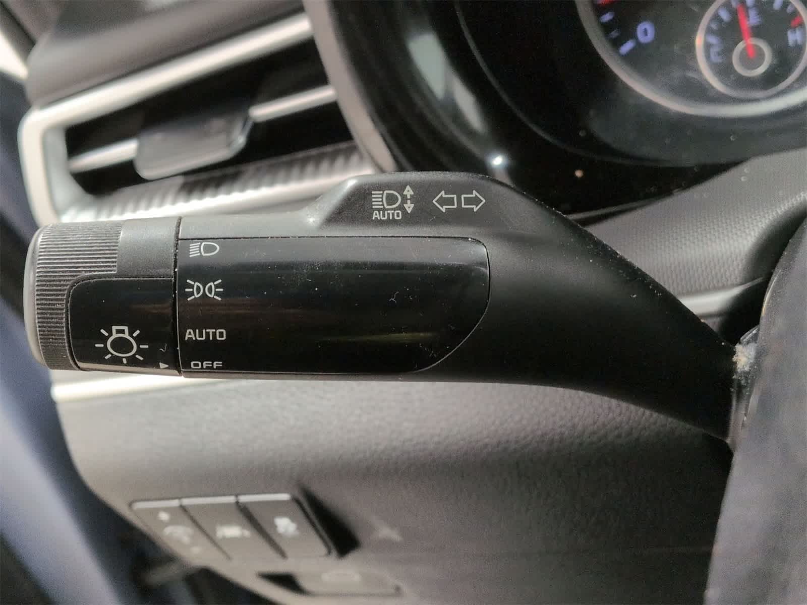 Thumbnail: 2022 Kia K5 - 27