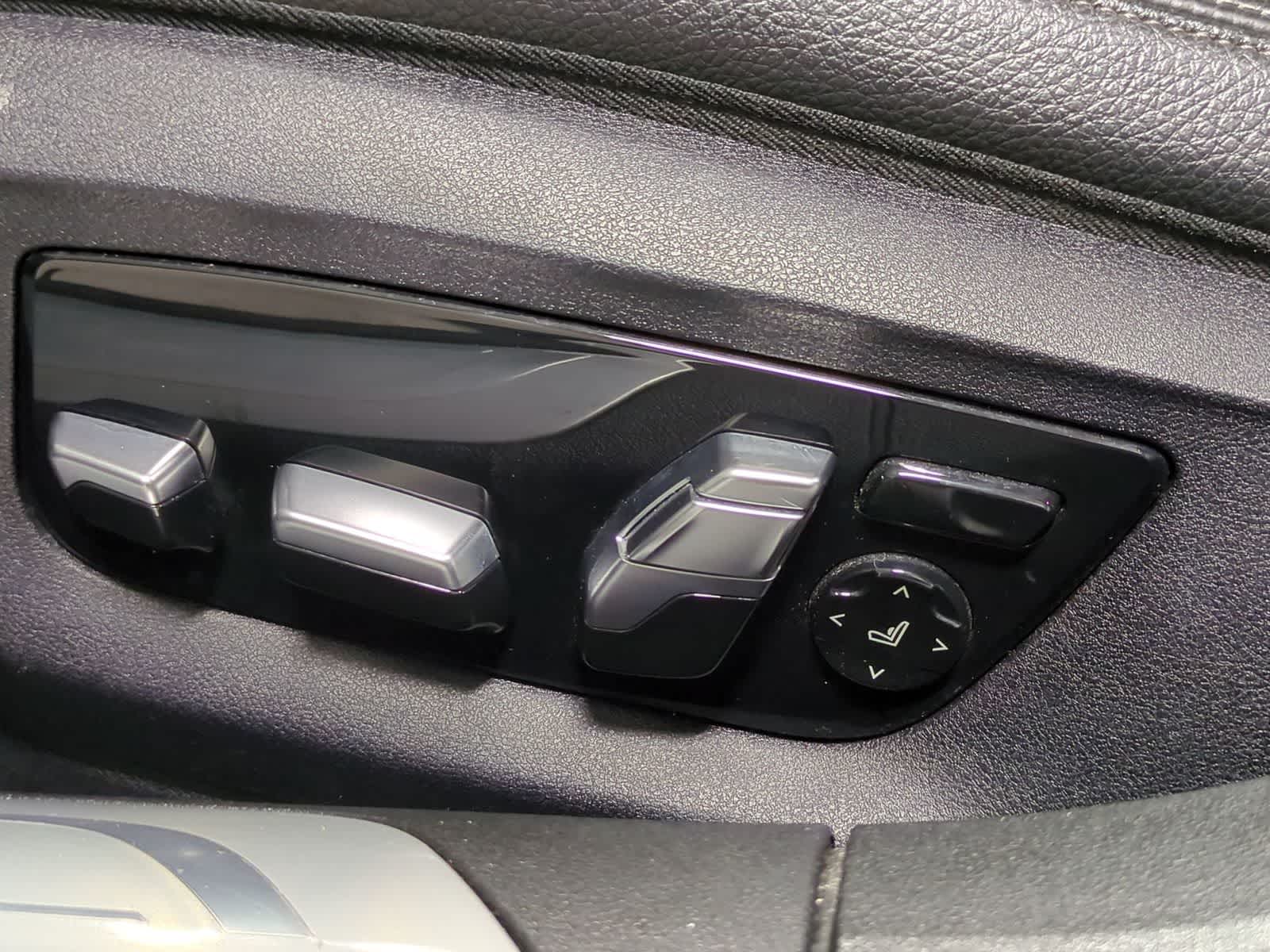 Thumbnail: 2020 BMW 7 Series - 17