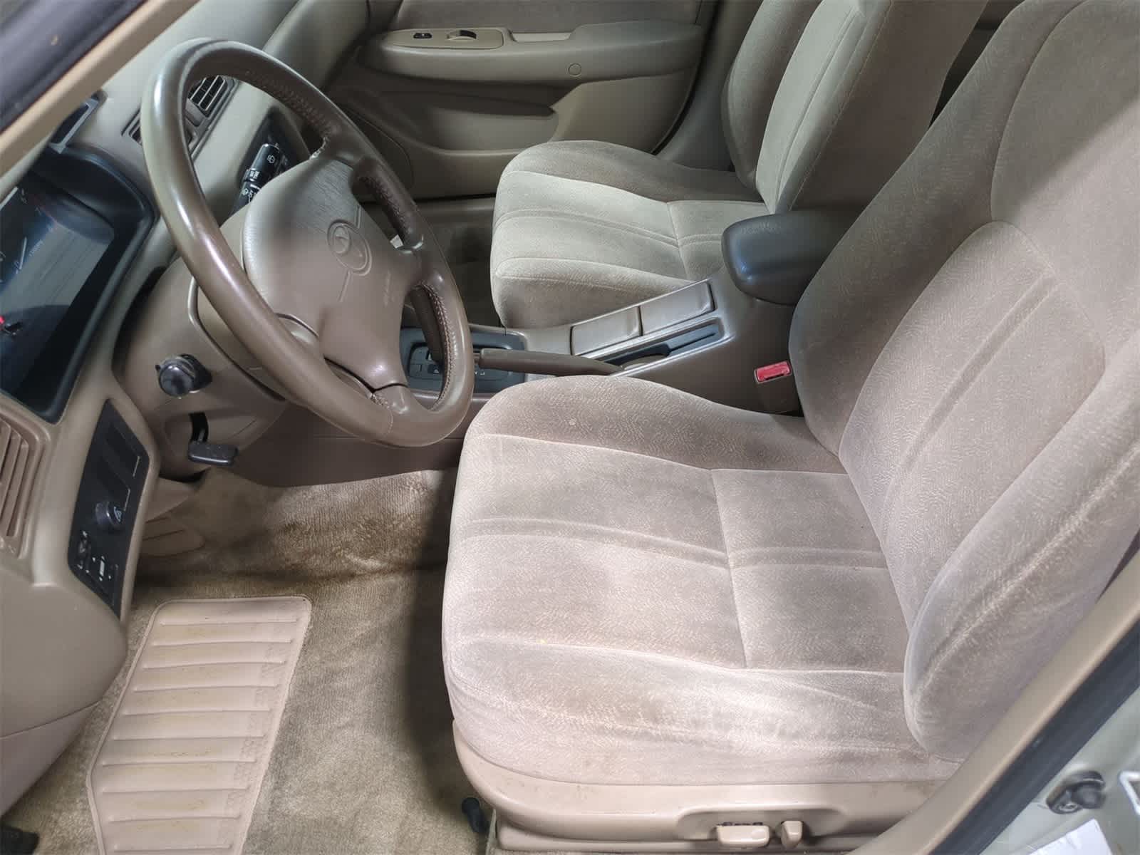 Thumbnail: 1999 Toyota Camry - 16