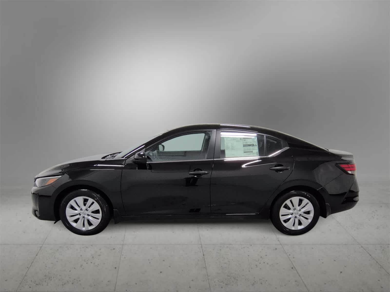 Thumbnail: 2025 Nissan Sentra - 5