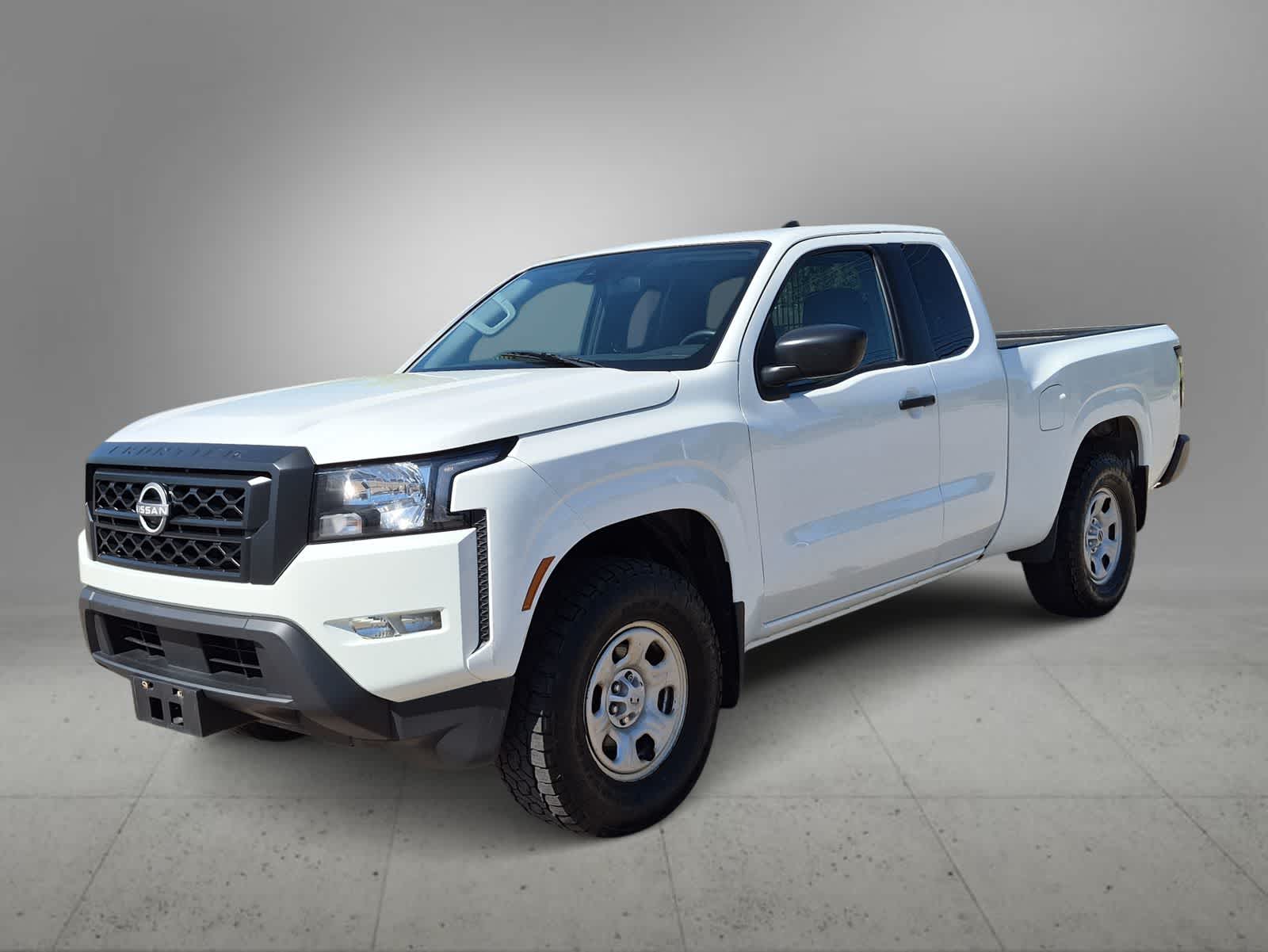 Thumbnail: 2023 Nissan Frontier - 4