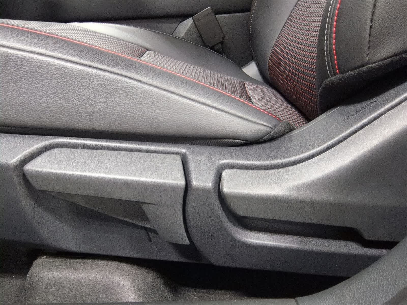 Thumbnail: 2026 Nissan Kicks - 18