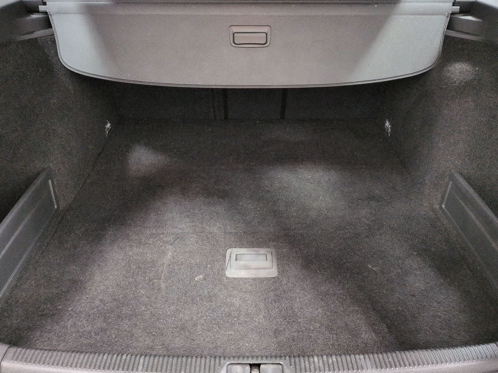 Thumbnail: 2008 Volkswagen Passat - 31