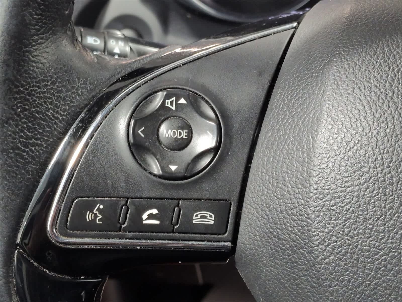 Thumbnail: 2020 Mitsubishi Outlander Sport - 24