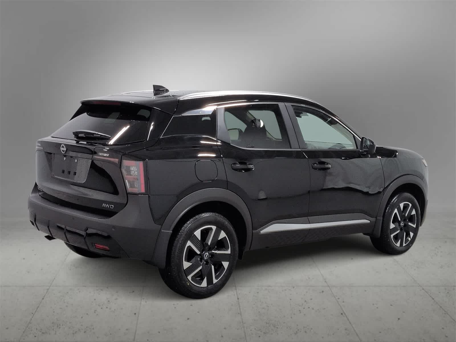 Thumbnail: 2026 Nissan Kicks - 7
