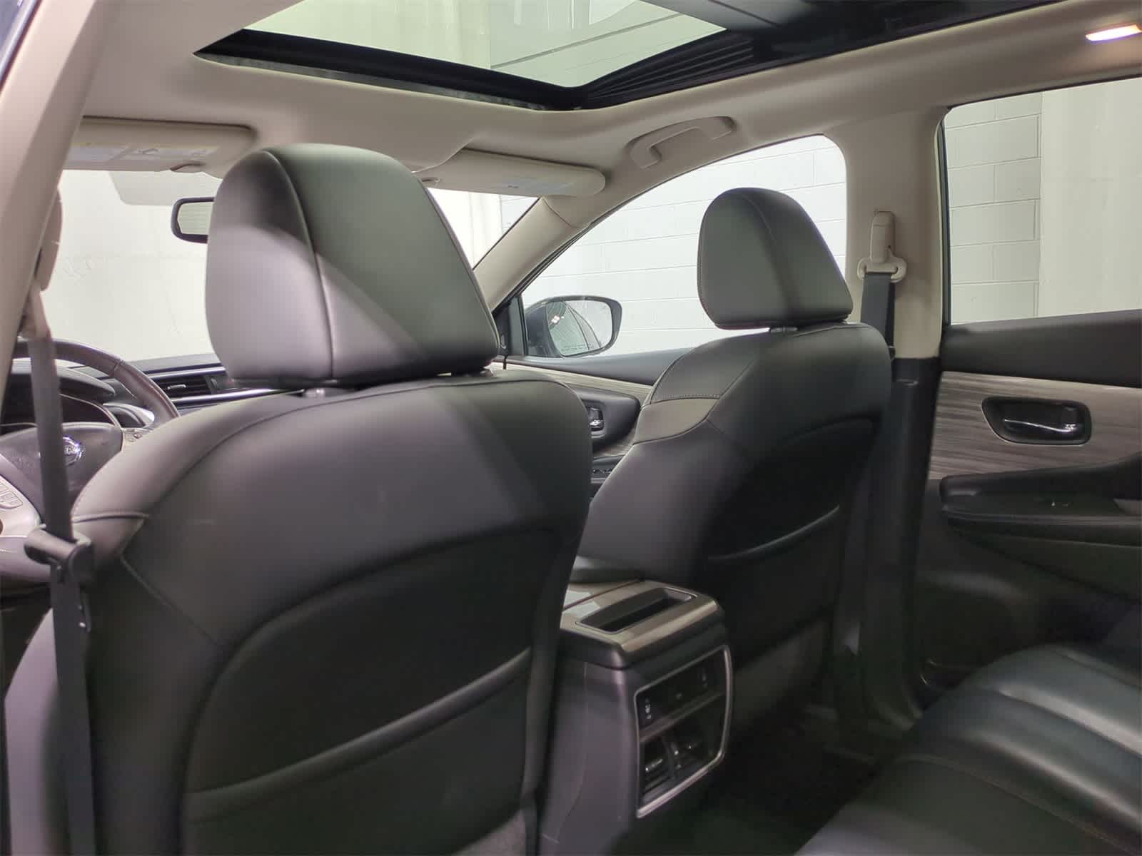 Thumbnail: 2016 Nissan Murano - 19