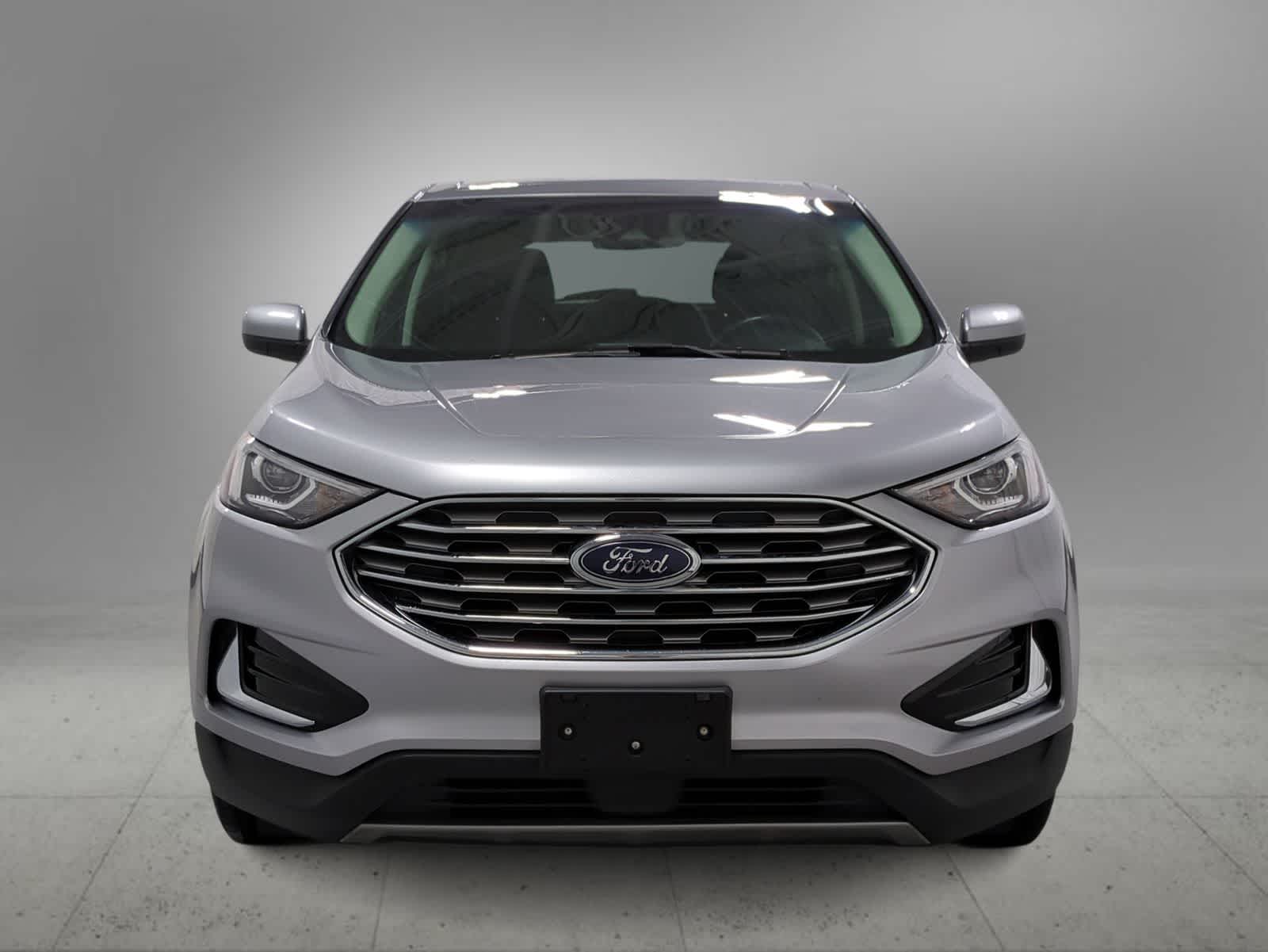Thumbnail: 2022 Ford Edge - 3