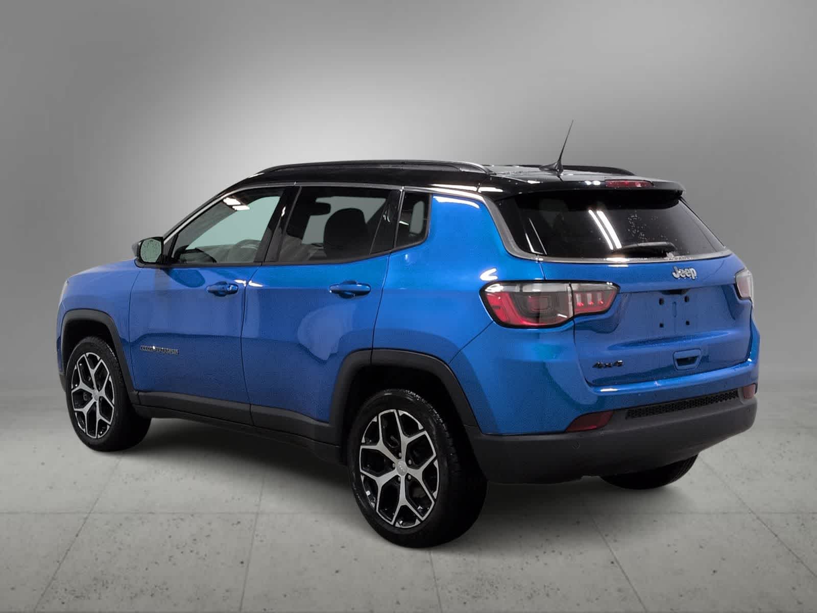 Thumbnail: 2024 Jeep Compass - 6