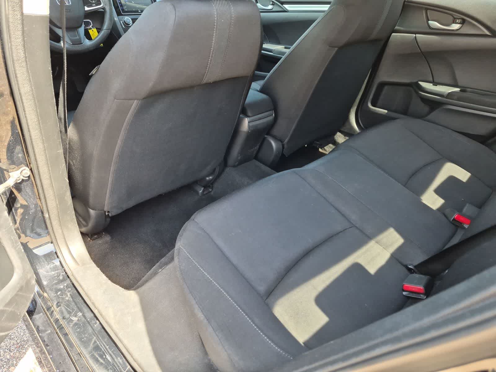Thumbnail: 2016 Honda Civic - 18