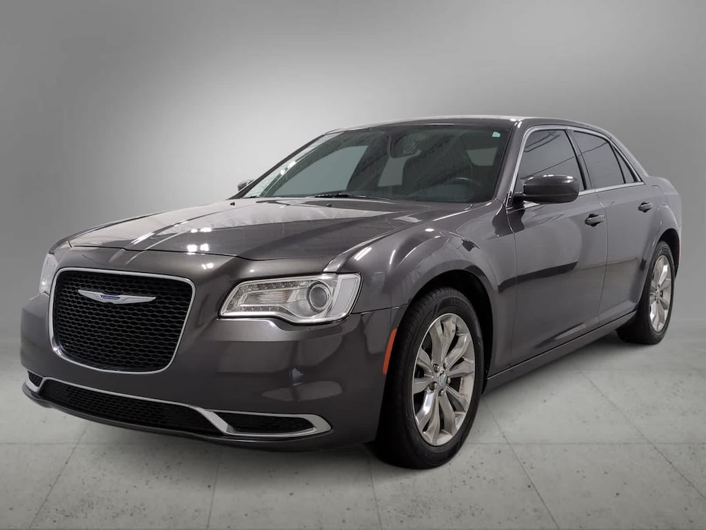 Used 2022 Chrysler 300 Touring Sedan
