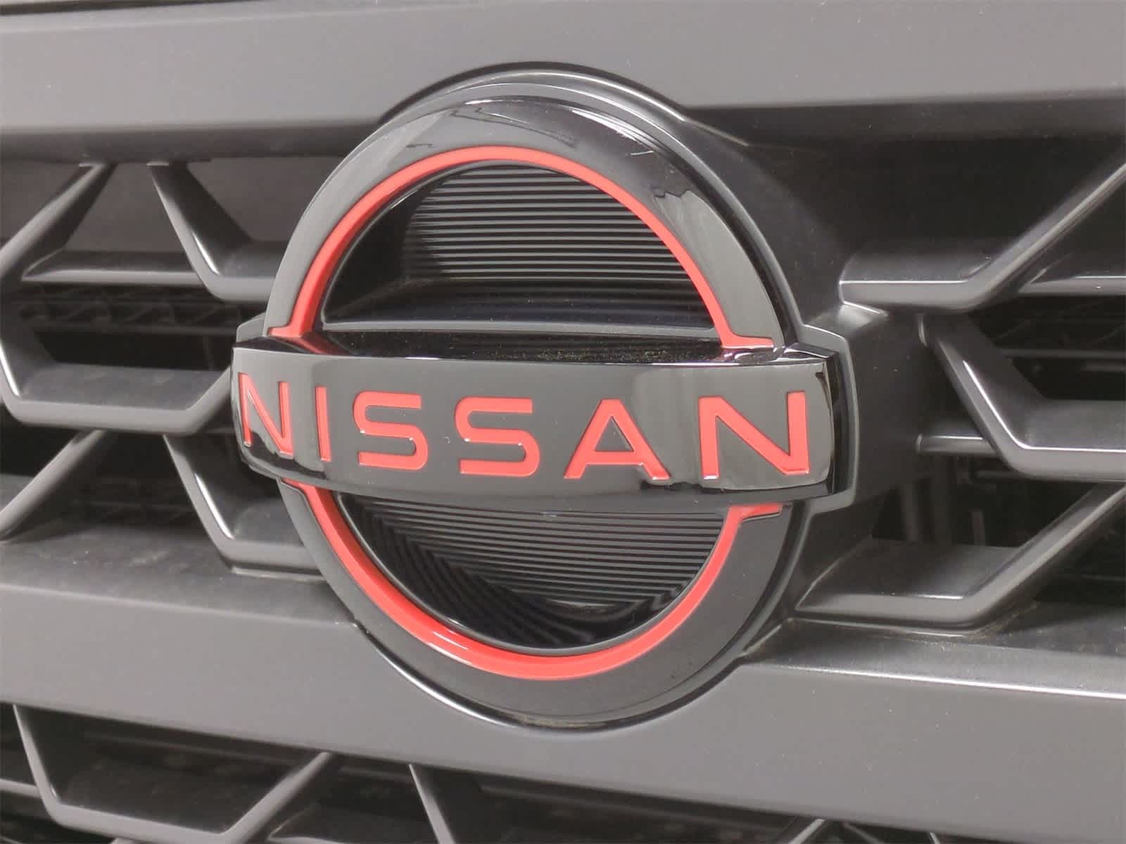Thumbnail: 2025 Nissan Frontier - 12
