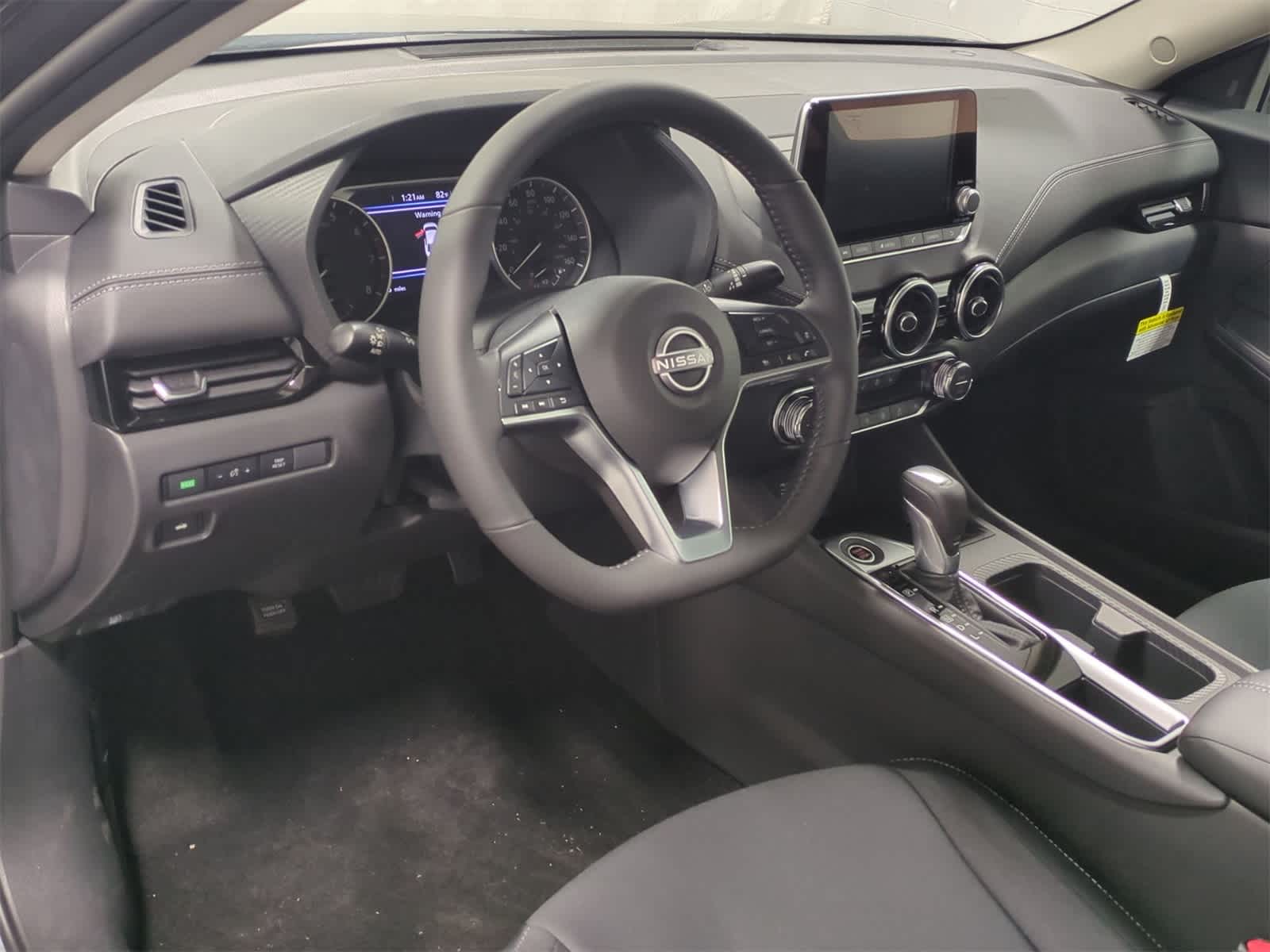 Thumbnail: 2025 Nissan Sentra - 10