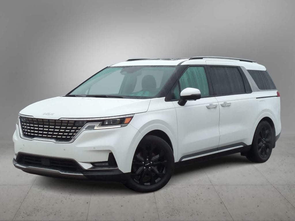 Used 2023 Kia Carnival SX Prestige MPV