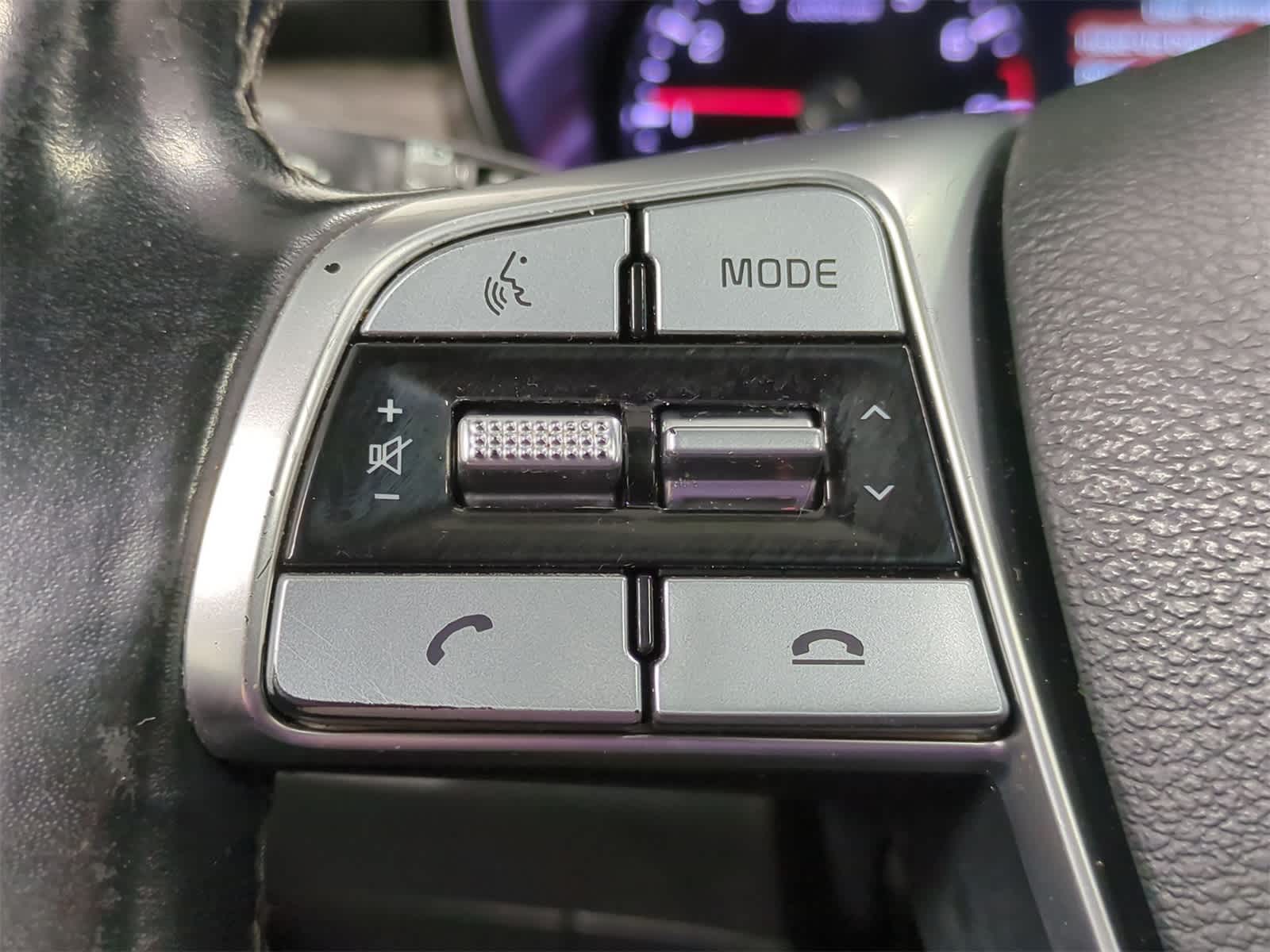 Thumbnail: 2021 Kia Telluride - 26