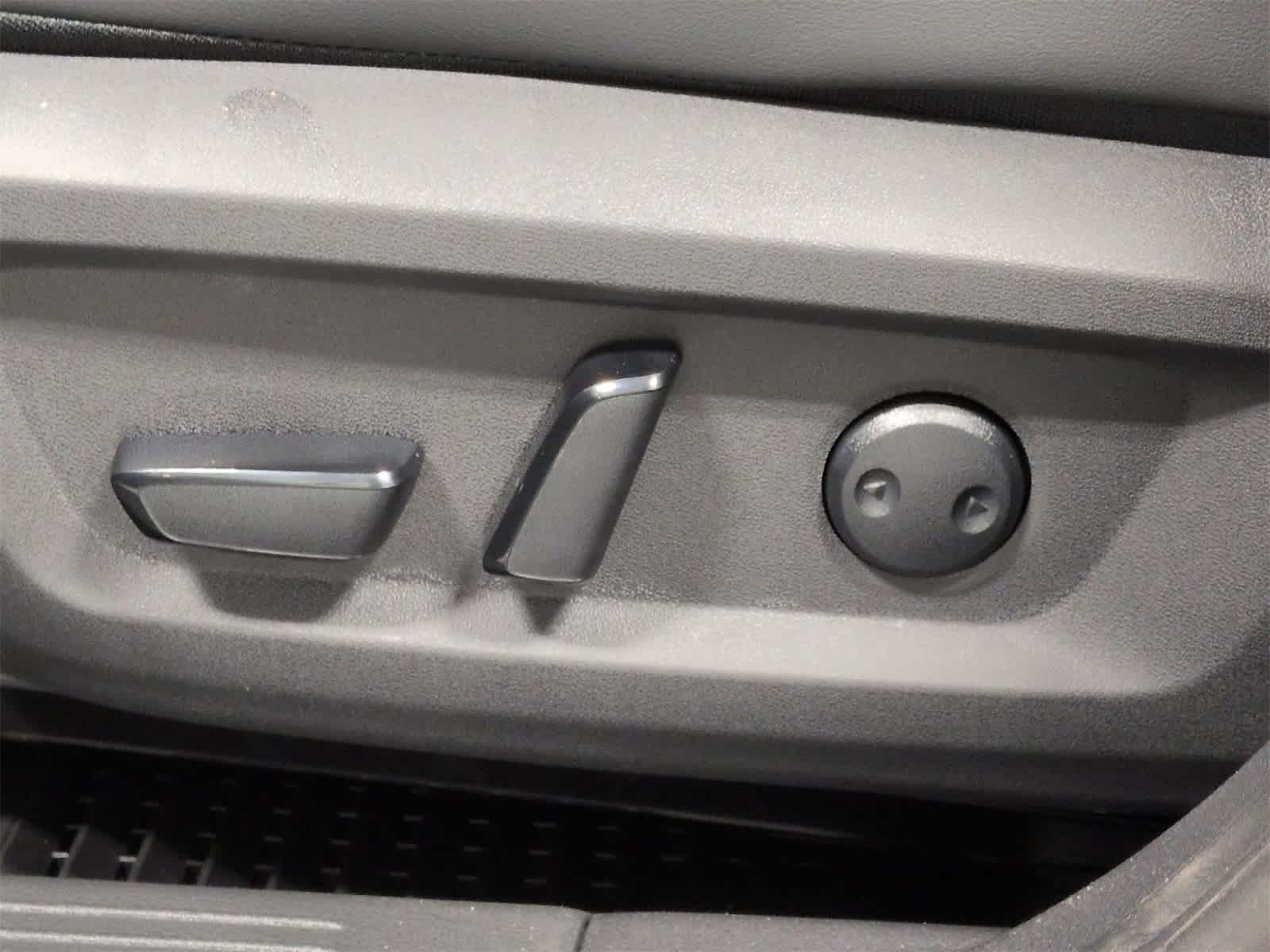 Thumbnail: 2026 Nissan Rogue - 18