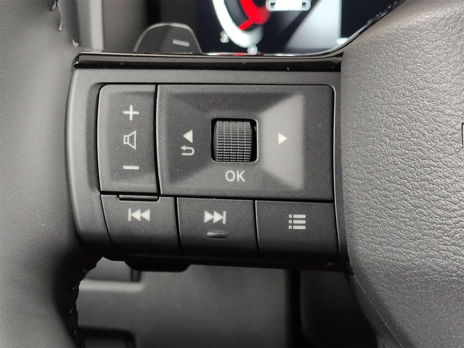 Thumbnail: 2026 Nissan Rogue - 26