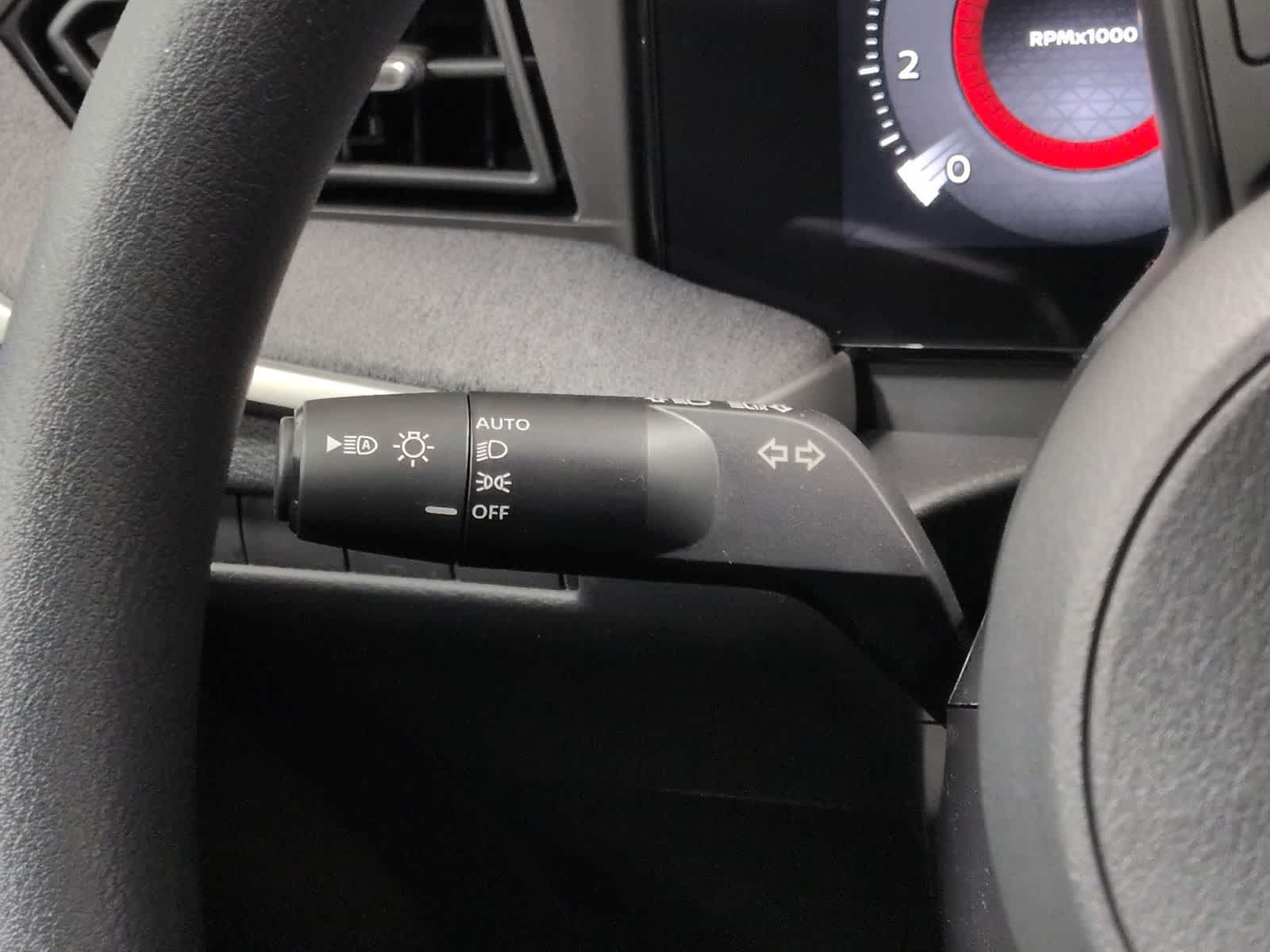 Thumbnail: 2026 Nissan Kicks - 26