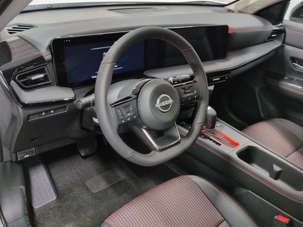 New 2026 Nissan Kicks SR SUV