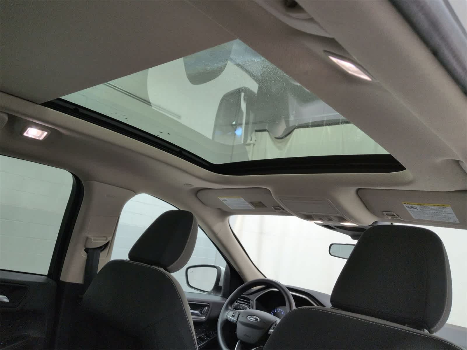 Thumbnail: 2020 Ford Escape - 22