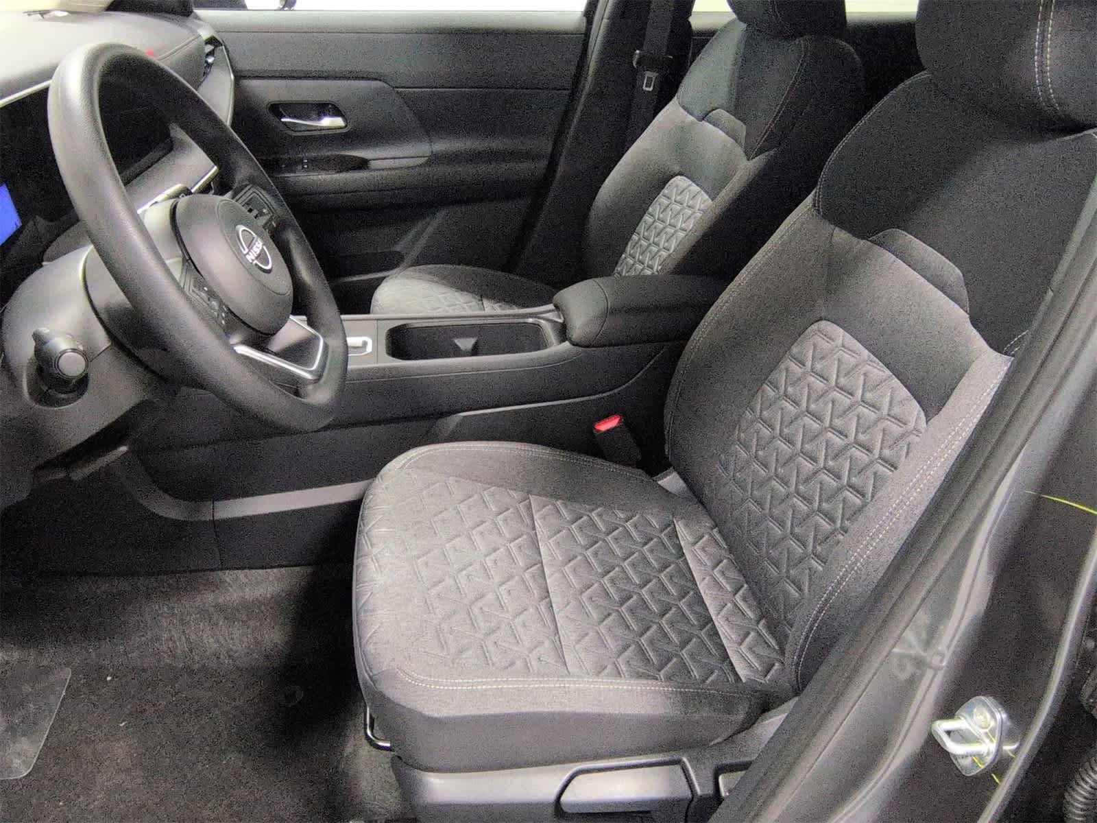 Thumbnail: 2026 Nissan Kicks - 9