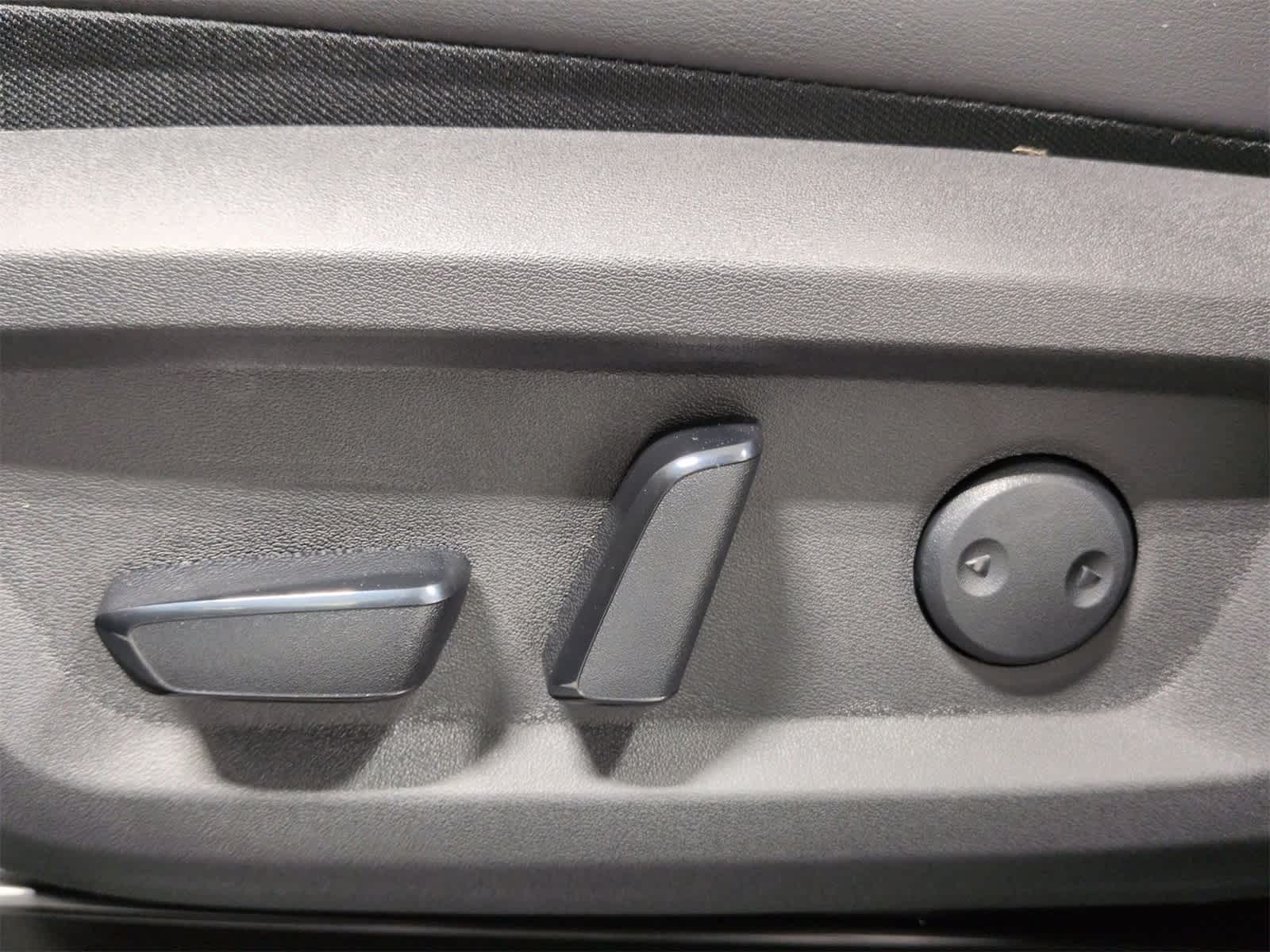 Thumbnail: 2026 Nissan Rogue - 18