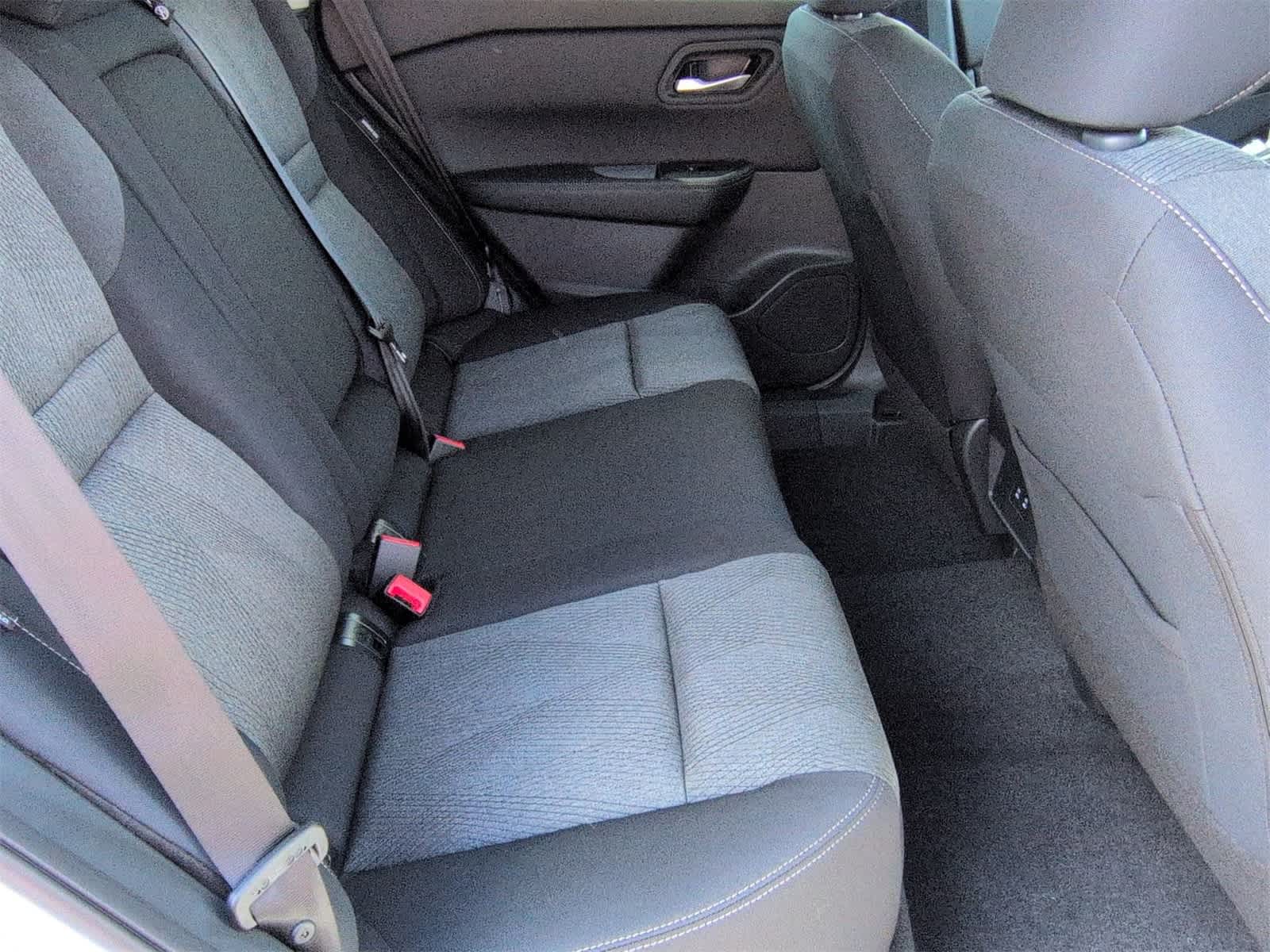 Thumbnail: 2026 Nissan Rogue - 22