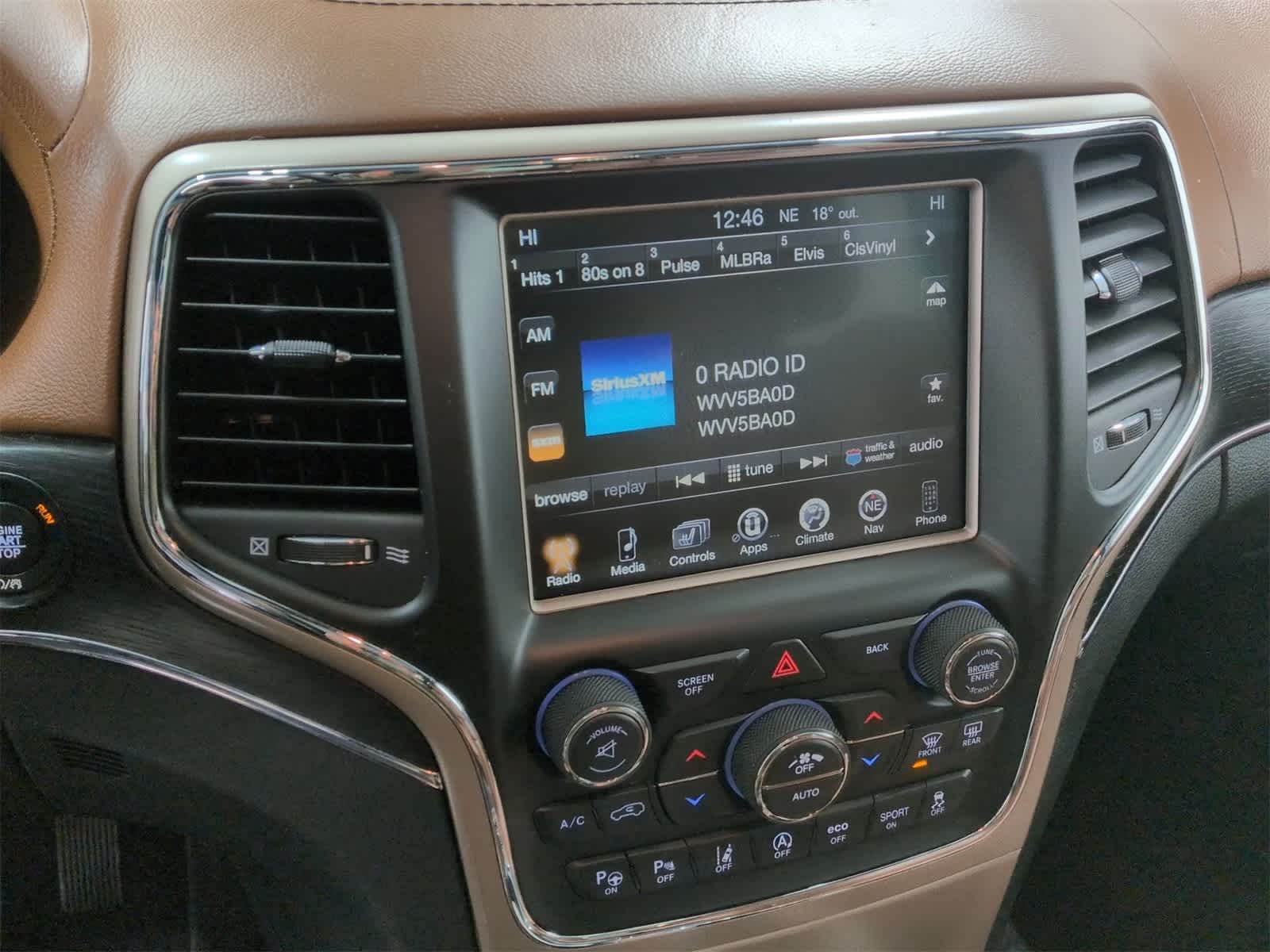 Thumbnail: 2017 Jeep Grand Cherokee - 30