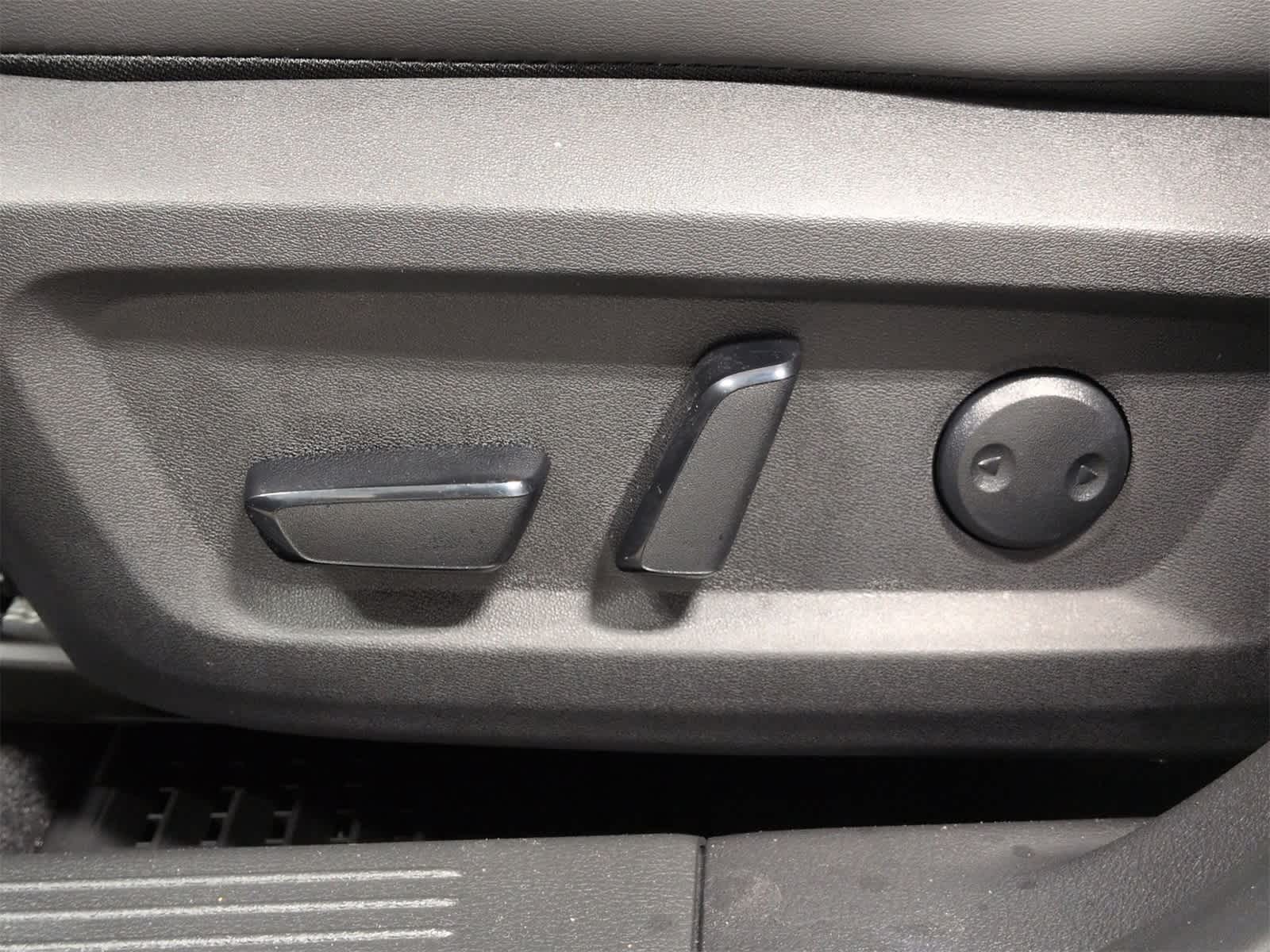 Thumbnail: 2026 Nissan Rogue - 18