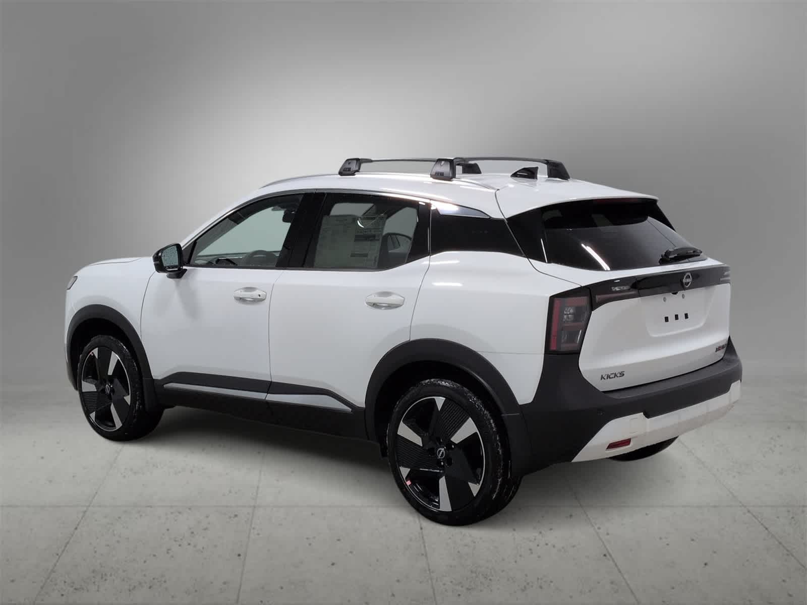 Thumbnail: 2026 Nissan Kicks - 6