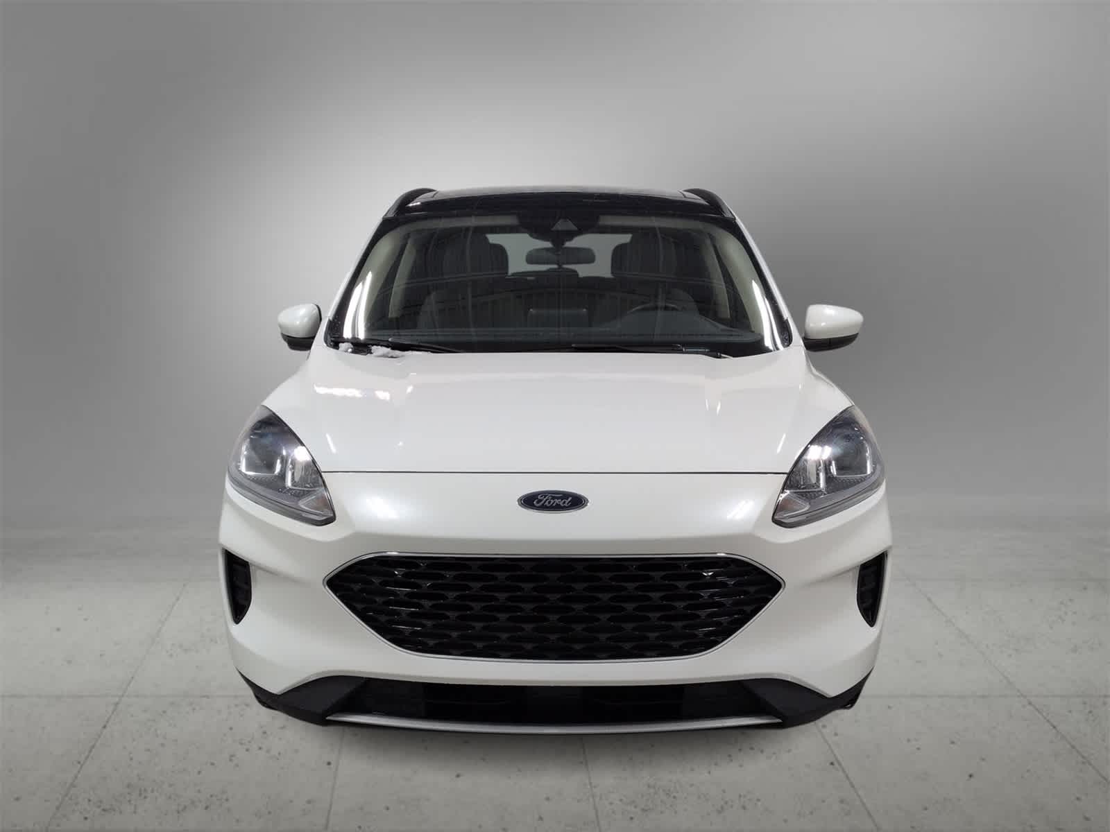 Thumbnail: 2020 Ford Escape - 3