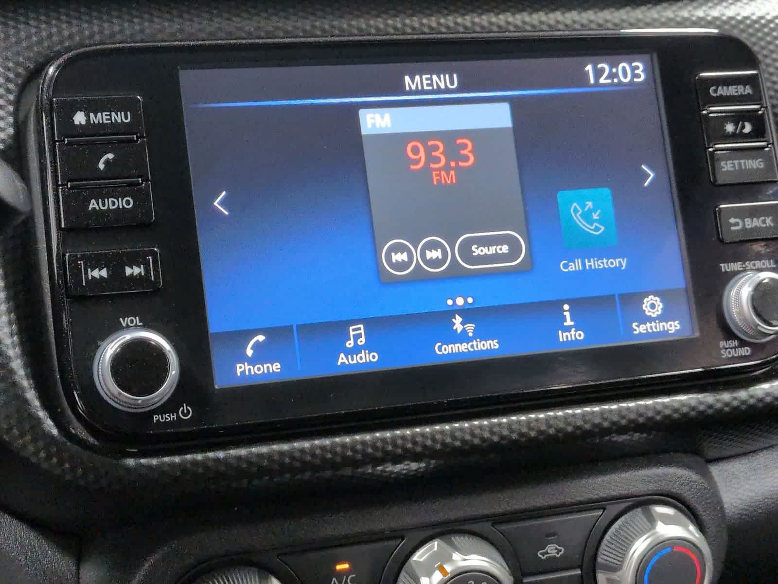Thumbnail: 2023 Nissan Kicks - 27