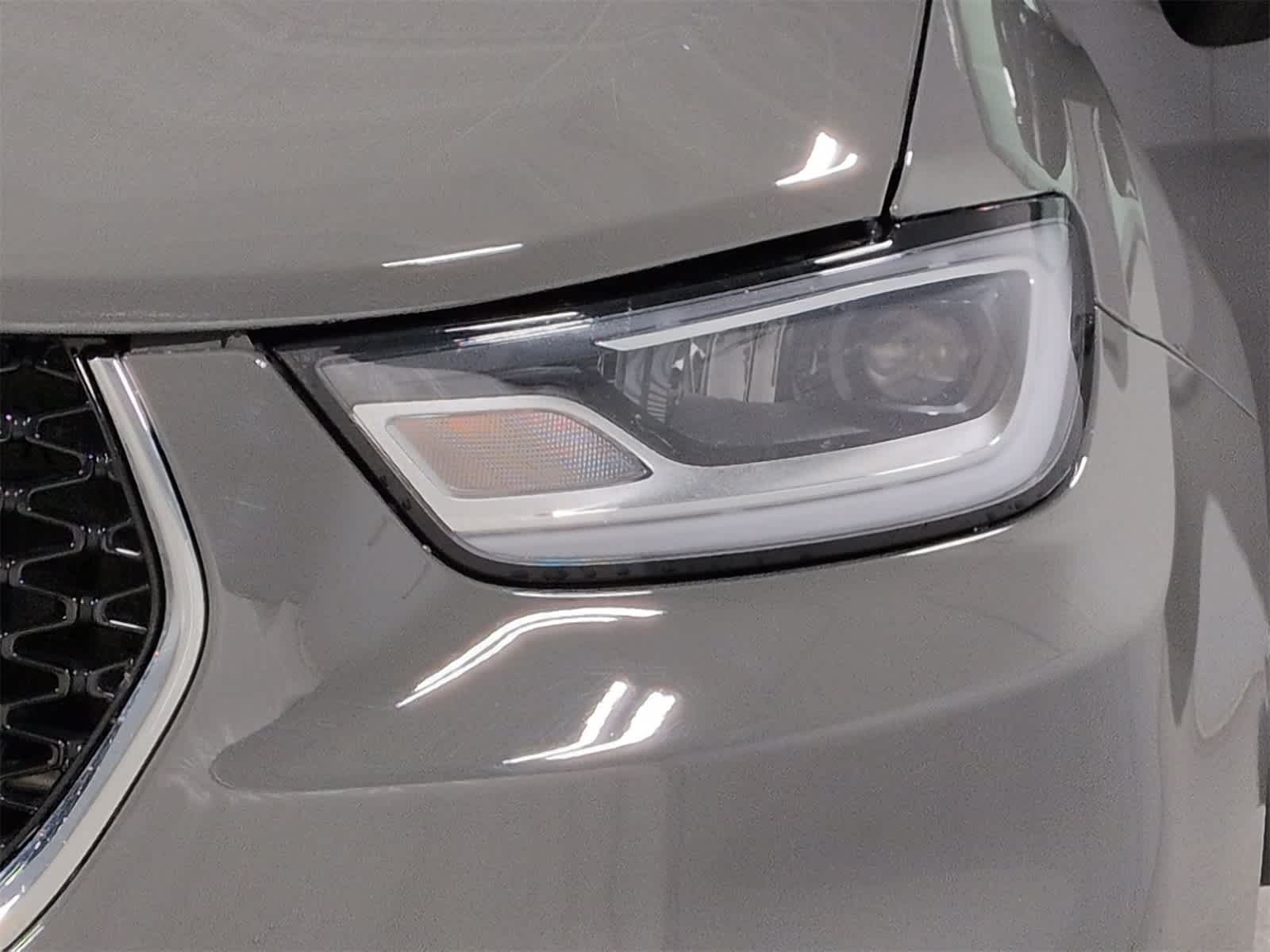 Thumbnail: 2025 Chrysler Pacifica - 11