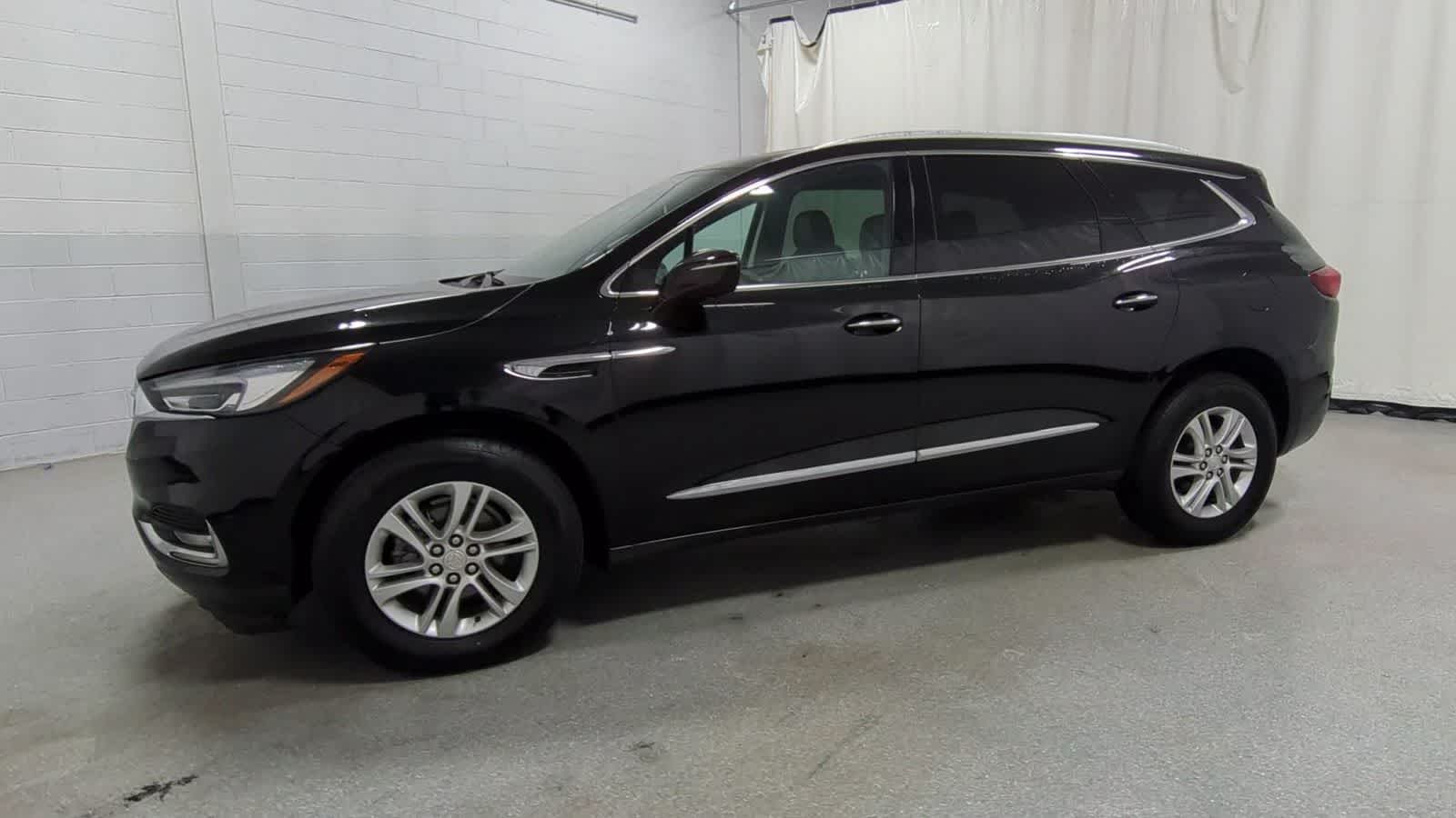 Thumbnail: 2021 Buick Enclave - 4