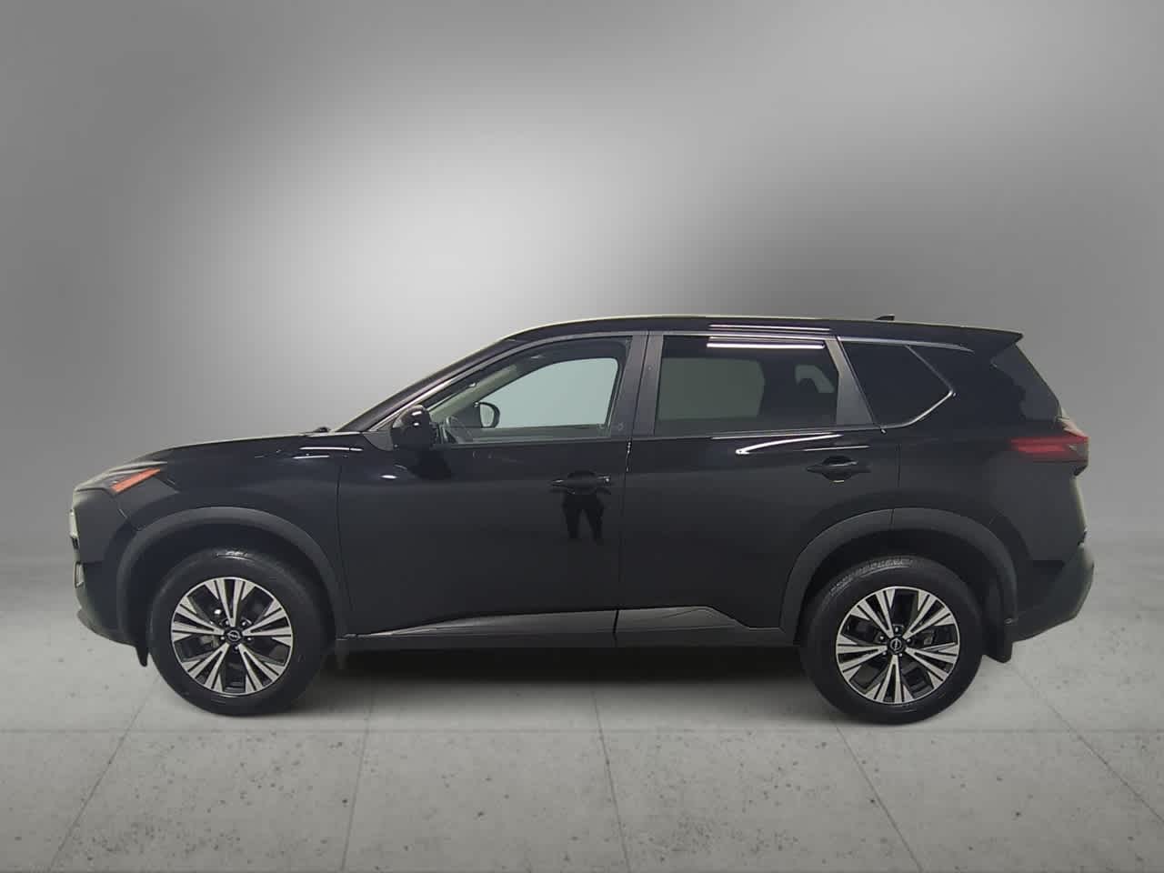 Thumbnail: 2023 Nissan Rogue - 5