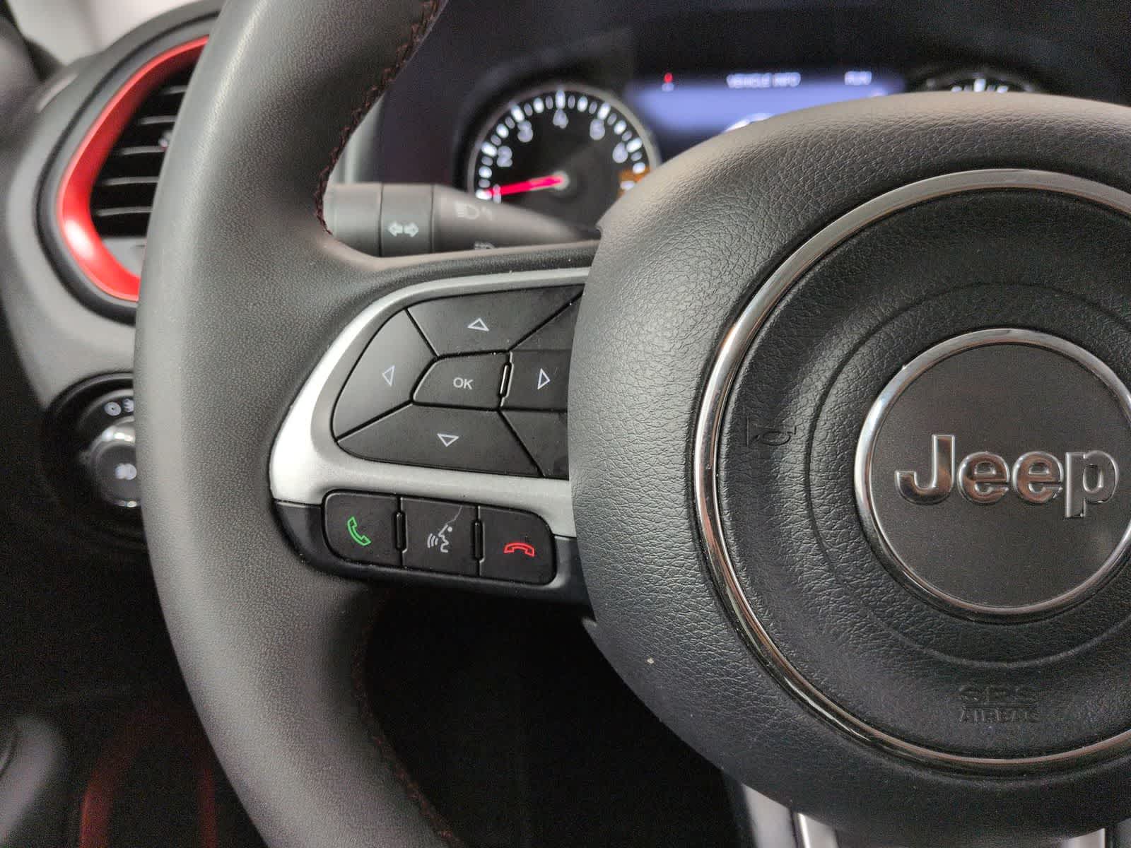 Thumbnail: 2023 Jeep Renegade - 24