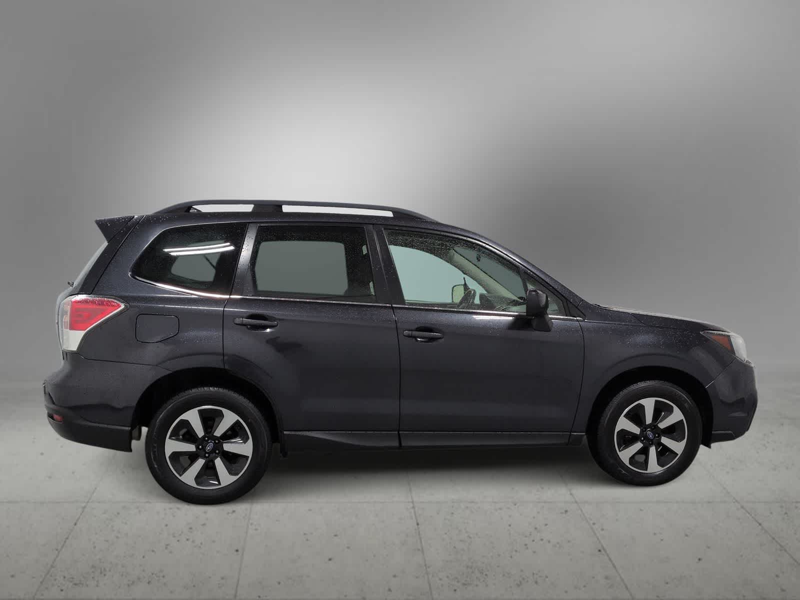 Thumbnail: 2018 Subaru Forester - 9