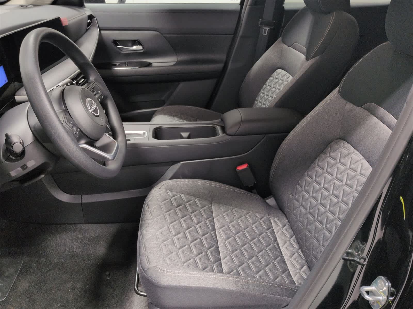 Thumbnail: 2026 Nissan Kicks - 17