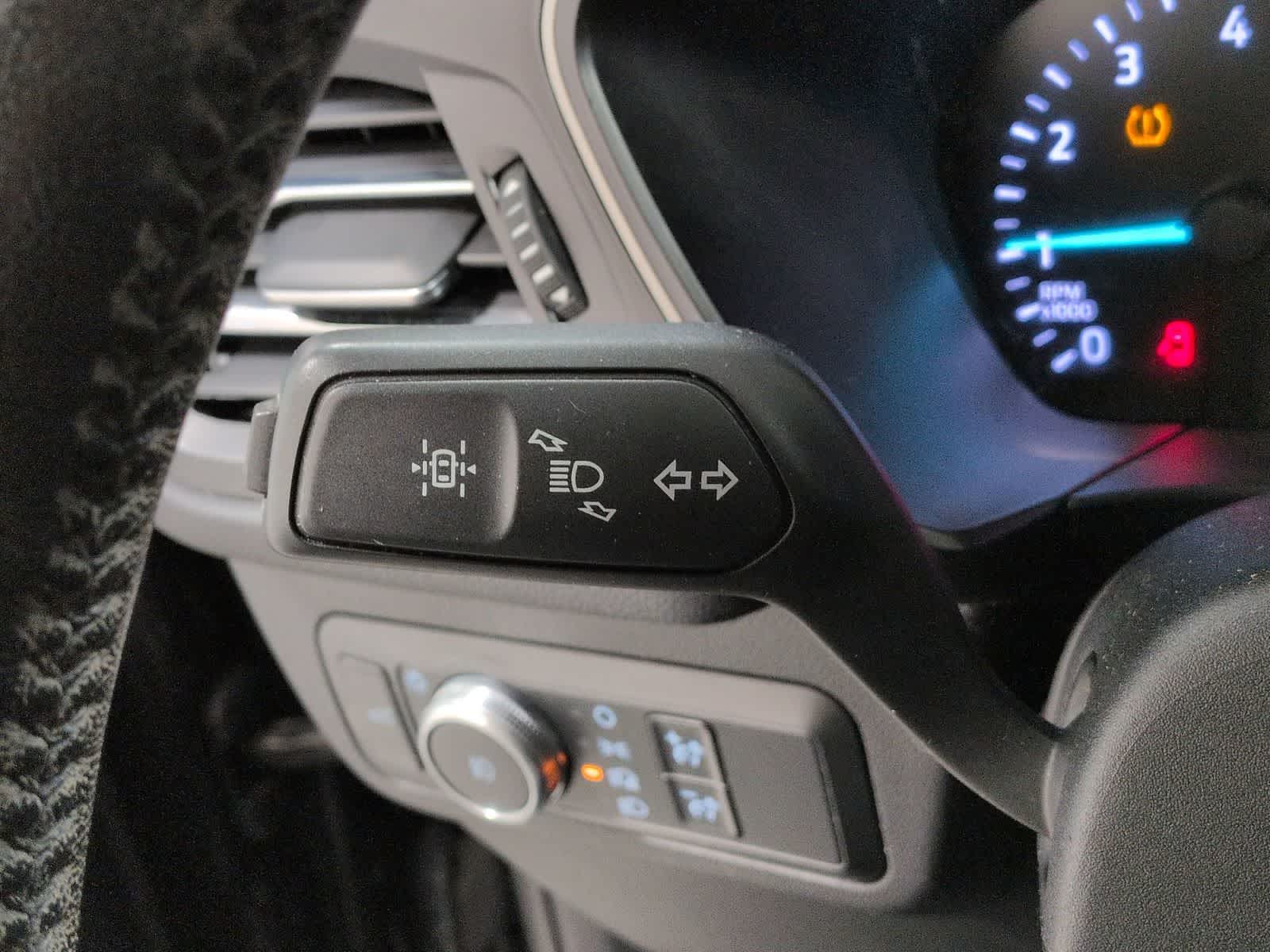 Thumbnail: 2020 Ford Escape - 27