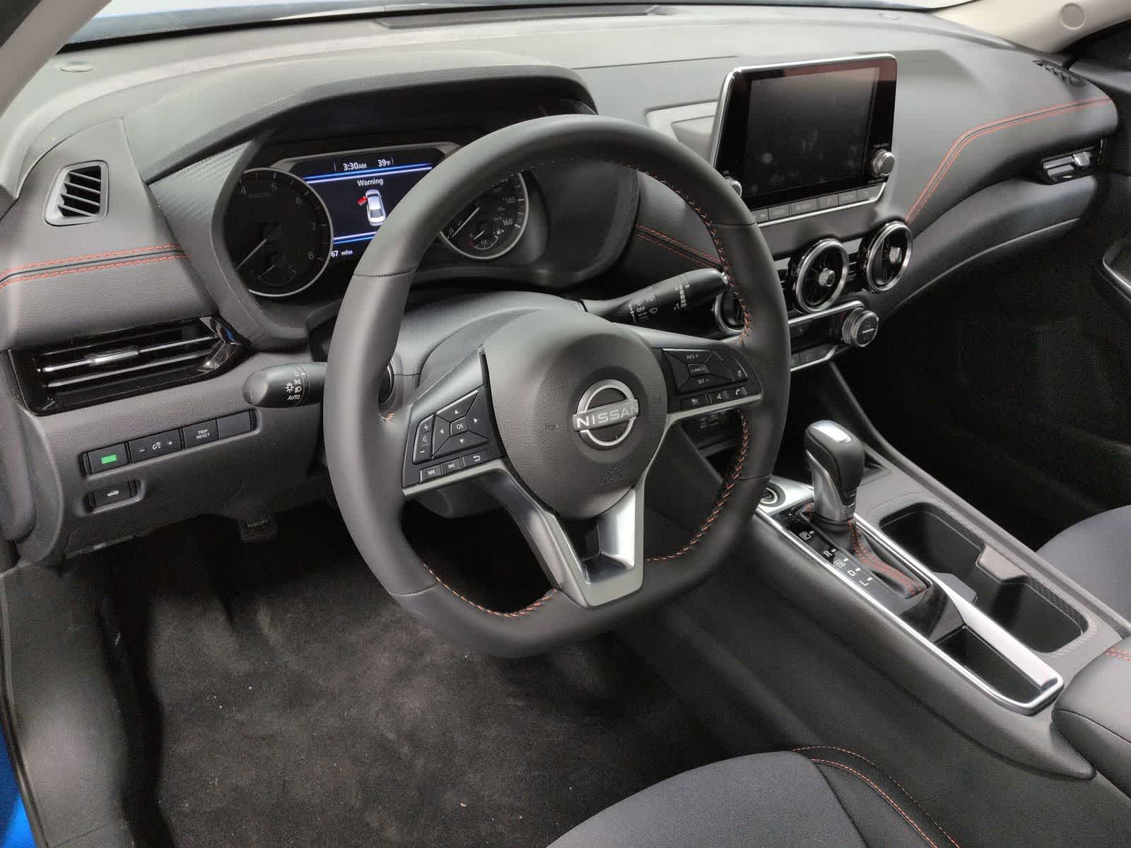 2025 Nissan Sentra SR - Photo 10