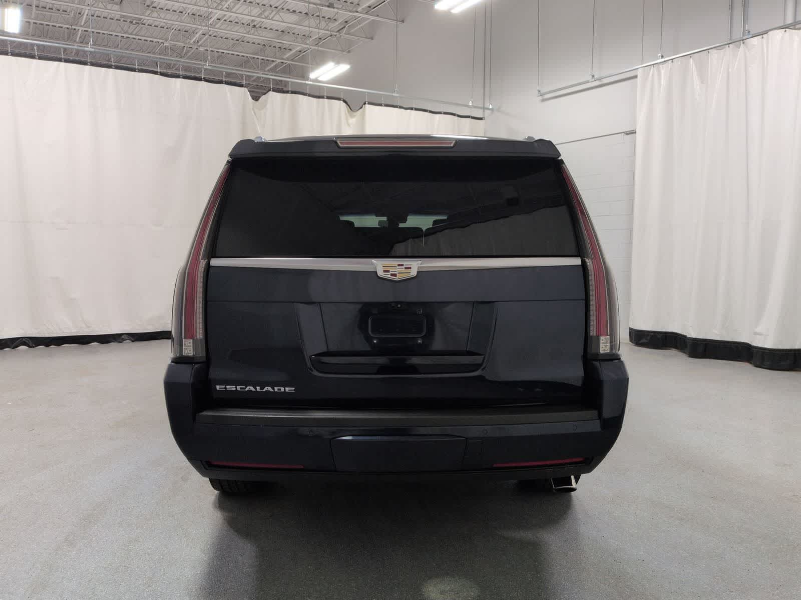 Thumbnail: 2019 Cadillac Escalade - 12