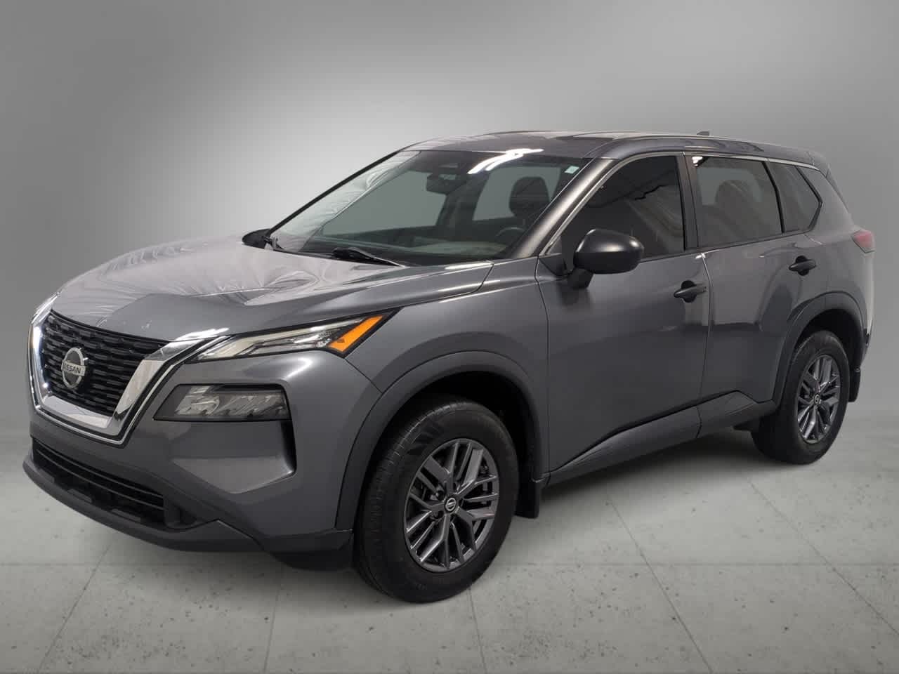 2021 Nissan Rogue S photo 2