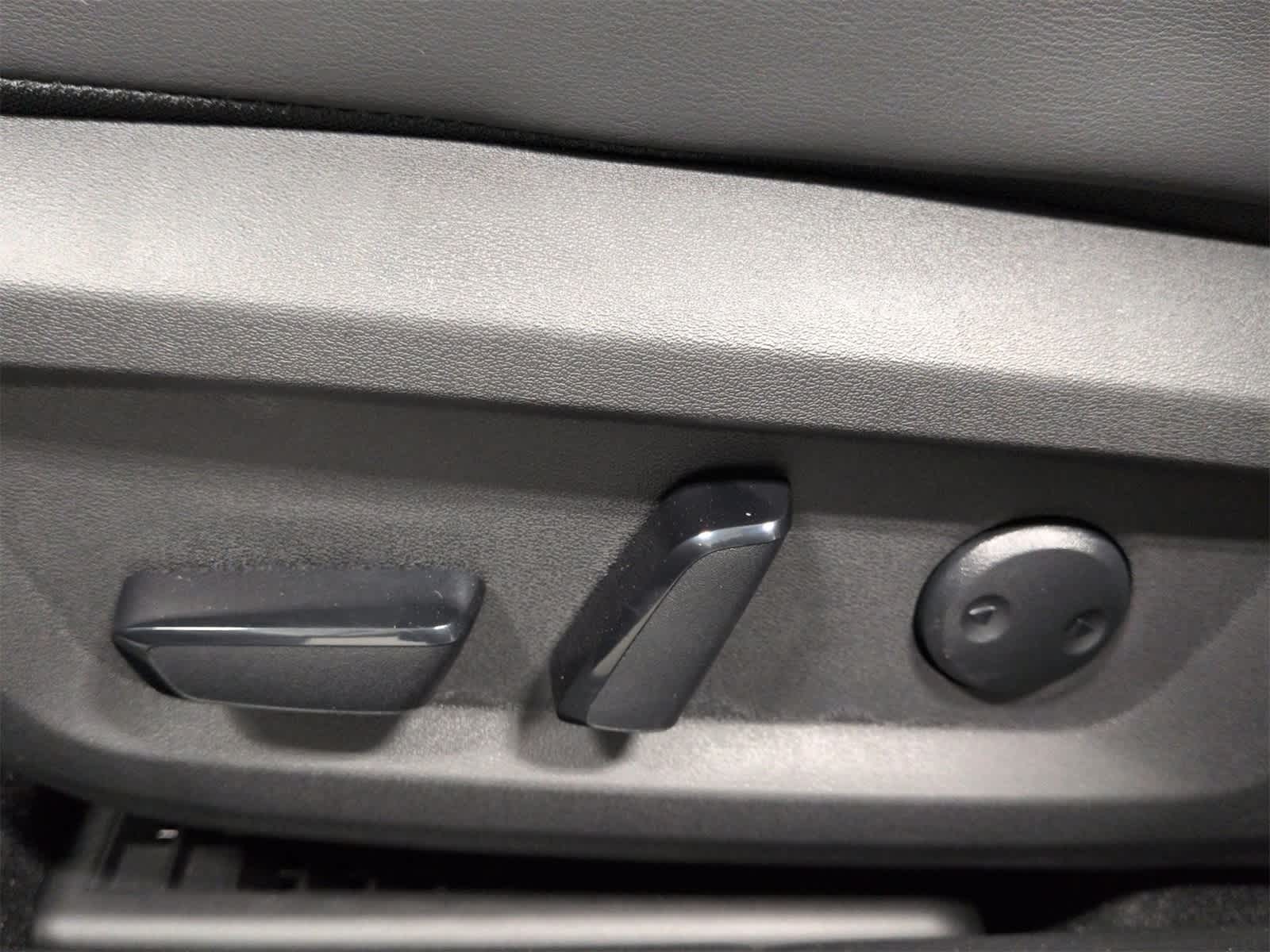 Thumbnail: 2026 Nissan Rogue - 18