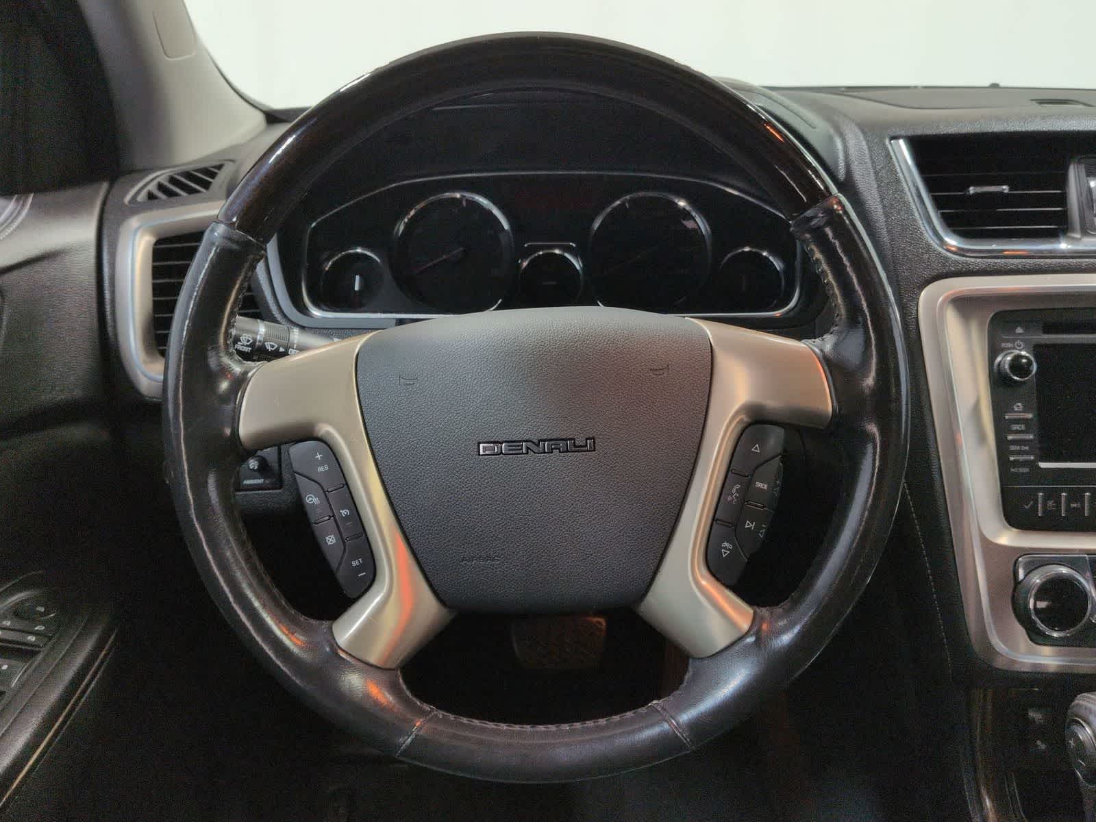 Thumbnail: 2016 GMC Acadia - 25