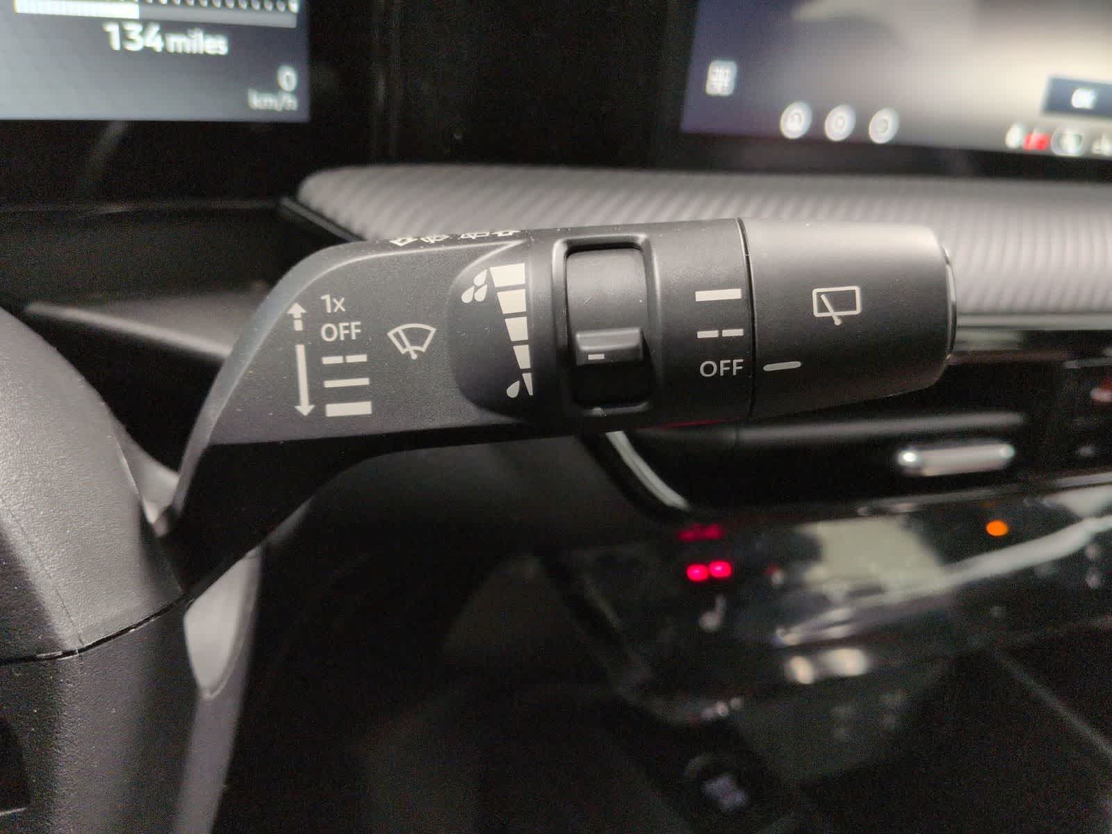 Thumbnail: 2026 Nissan Kicks - 28