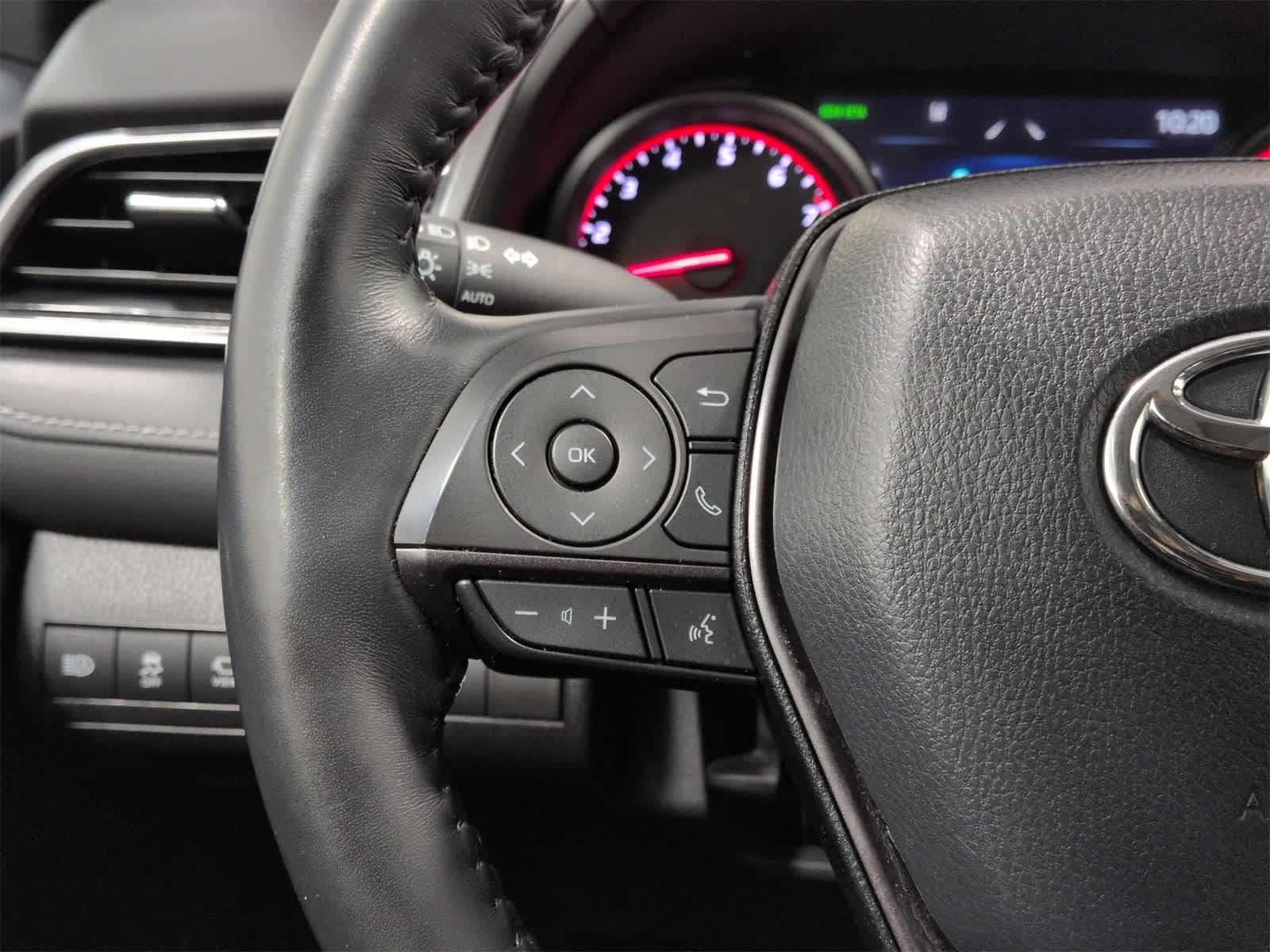 Thumbnail: 2023 Toyota Camry - 26