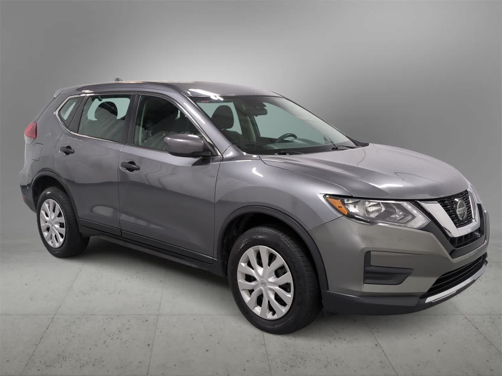 Used 2020 Nissan Rogue S with VIN 5N1AT2MV0LC799712 for sale in Farmington, MI