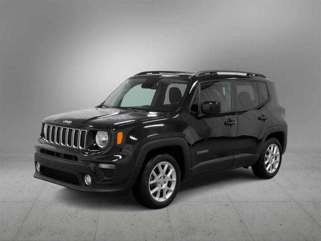 Used 2019 Jeep Renegade Latitude FWD SUV