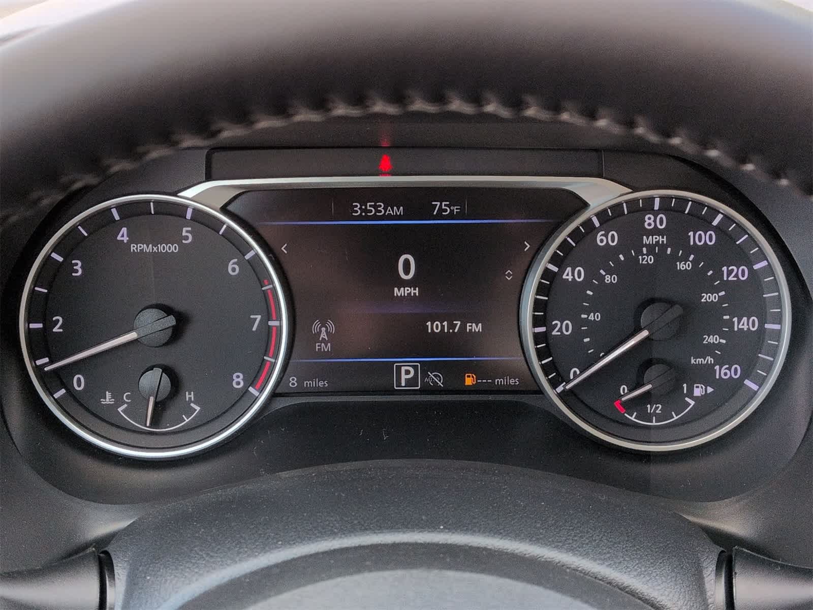 Thumbnail: 2025 Nissan Sentra - 33